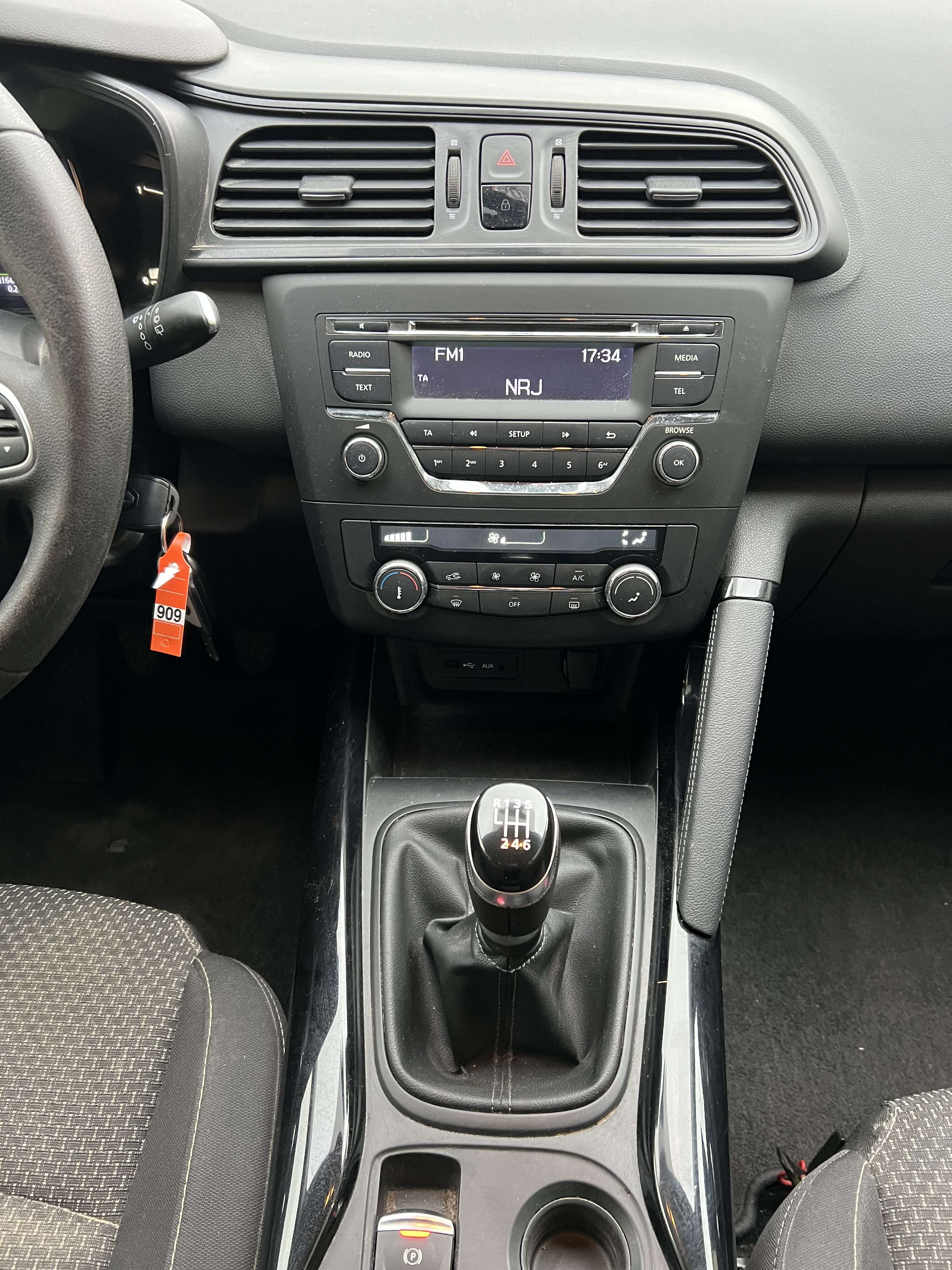 Renault Kadjar 1.2 TCe Zen + CLIM + CAR-PASS