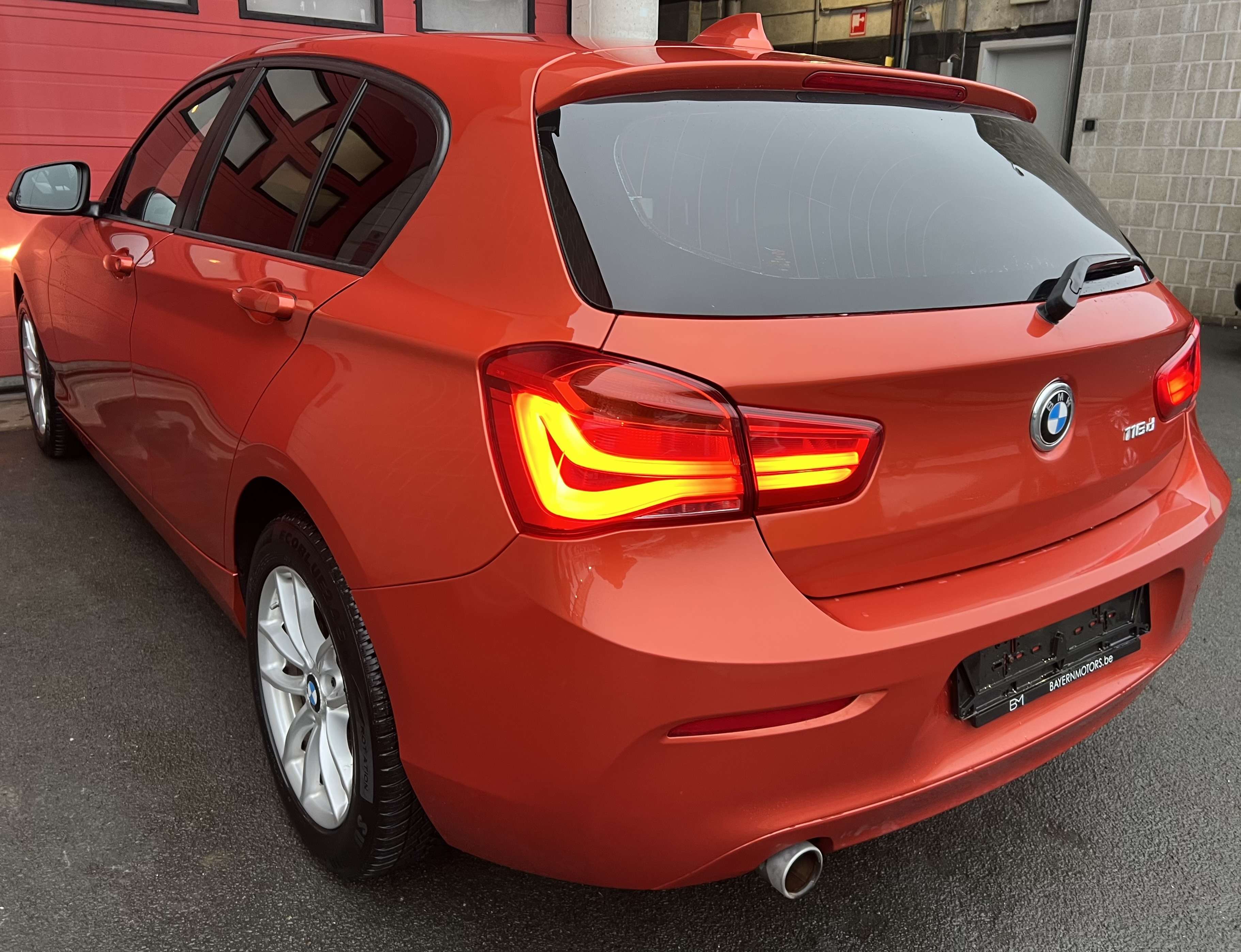 BMW 116 d Edition + NAVI + EURO 6b + CUIR