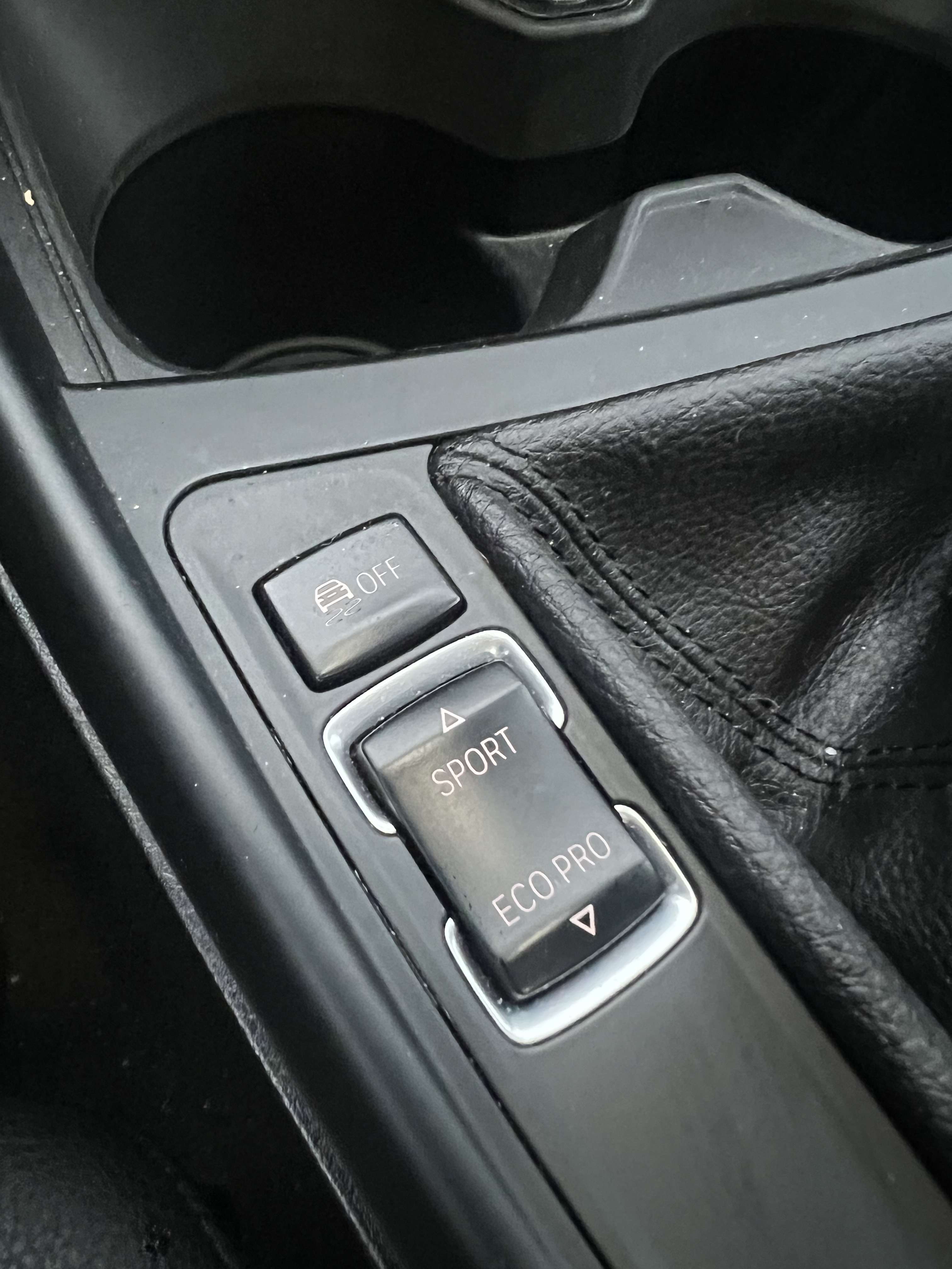 BMW 116 d Edition + NAVI + EURO 6b + CUIR