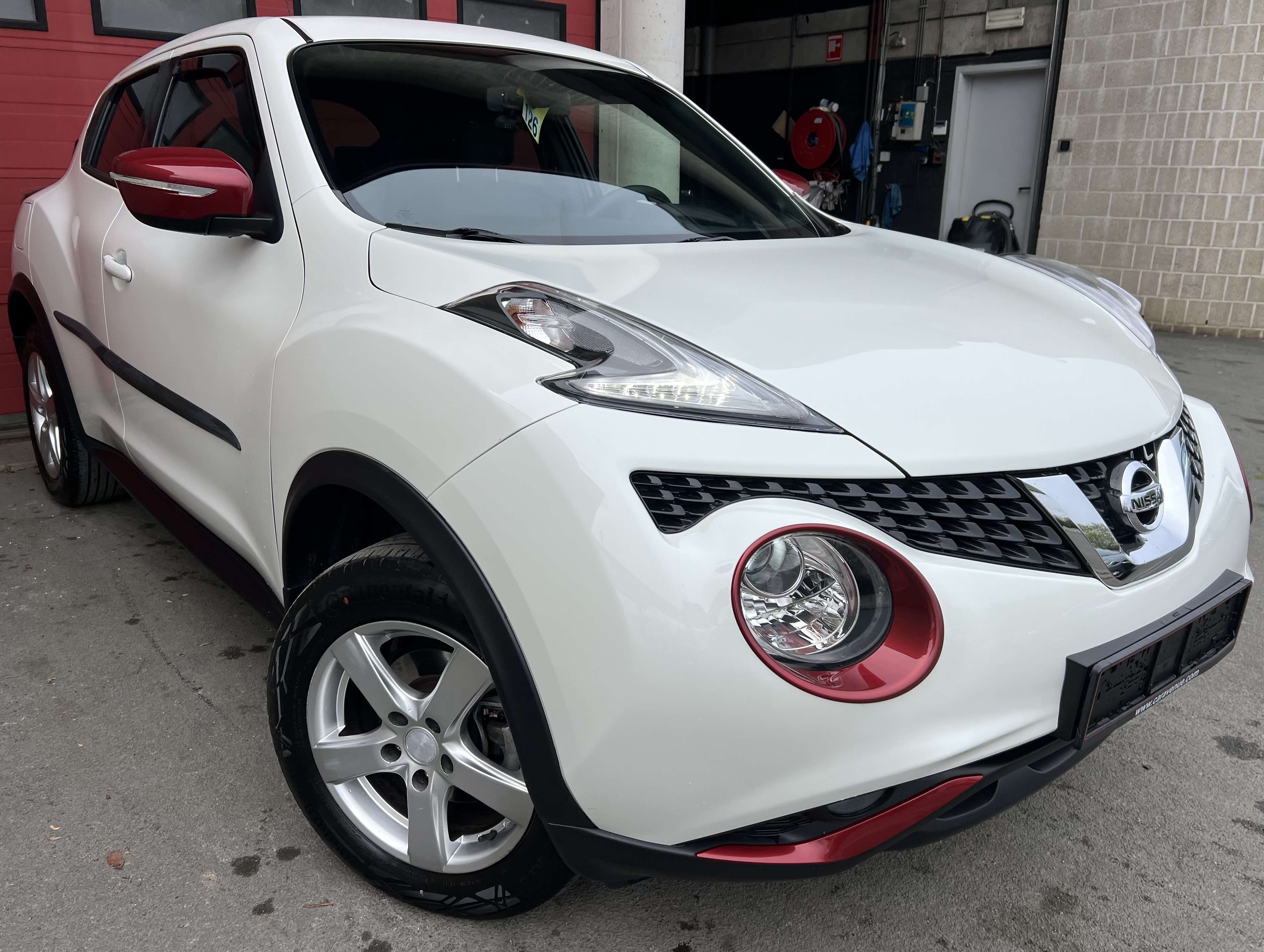 Nissan Juke 1.2 DIG-T 2WD N-Connecta +CAR-PASS +CAMÉRA +NAVI