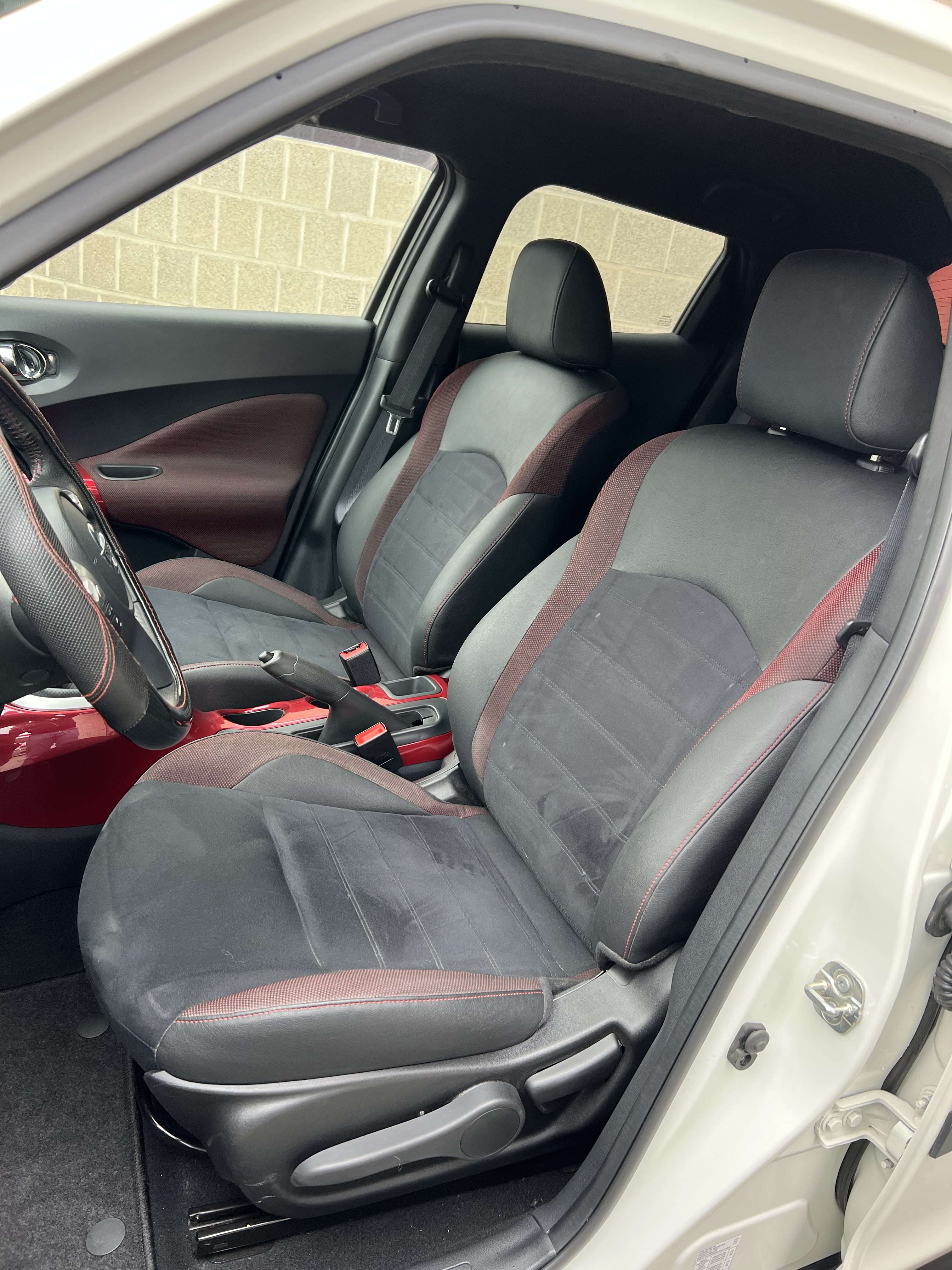 Nissan Juke 1.2 DIG-T 2WD N-Connecta +CAR-PASS +CAMÉRA +NAVI