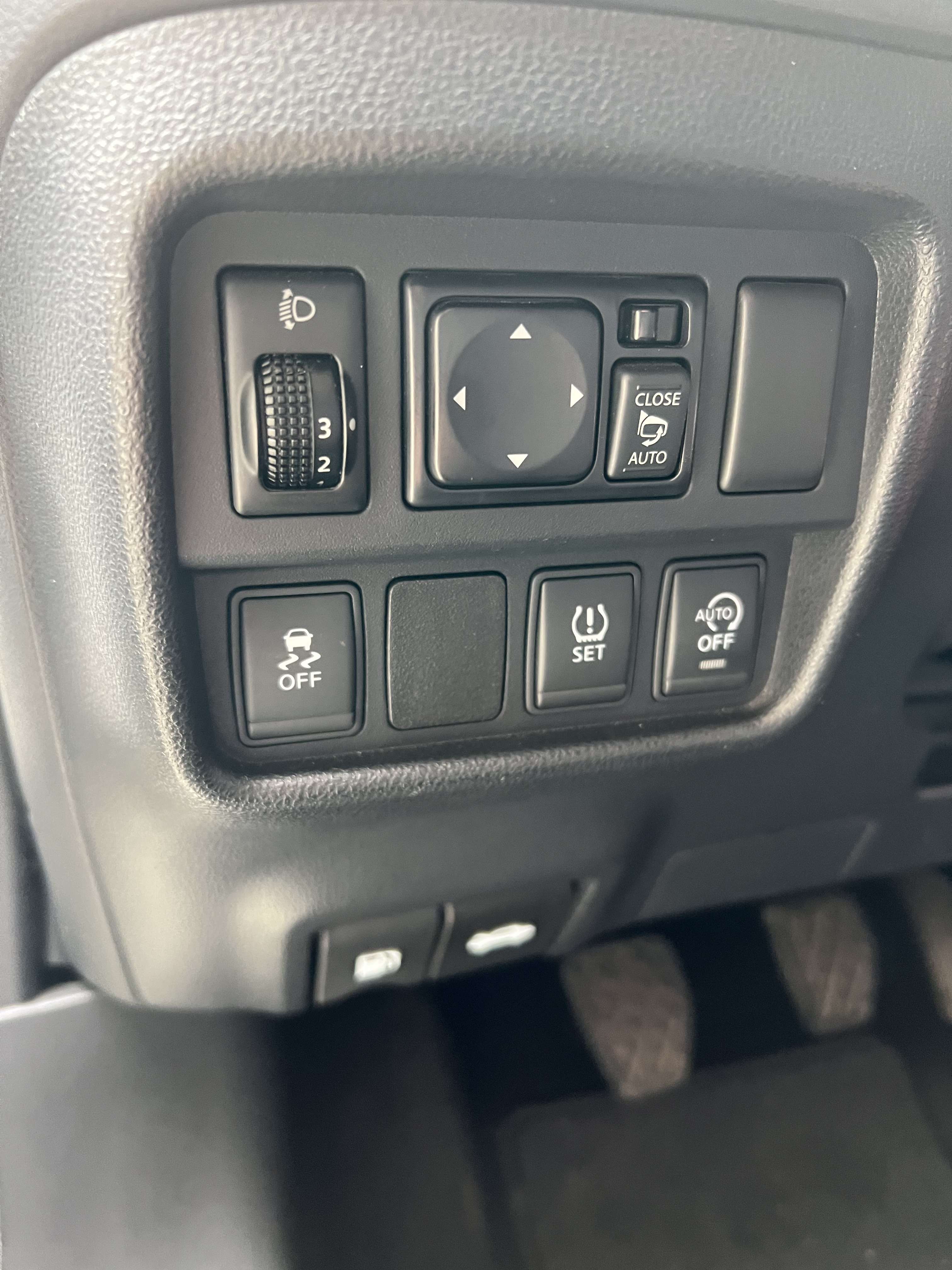 Nissan Juke 1.2 DIG-T 2WD N-Connecta +CAR-PASS +CAMÉRA +NAVI