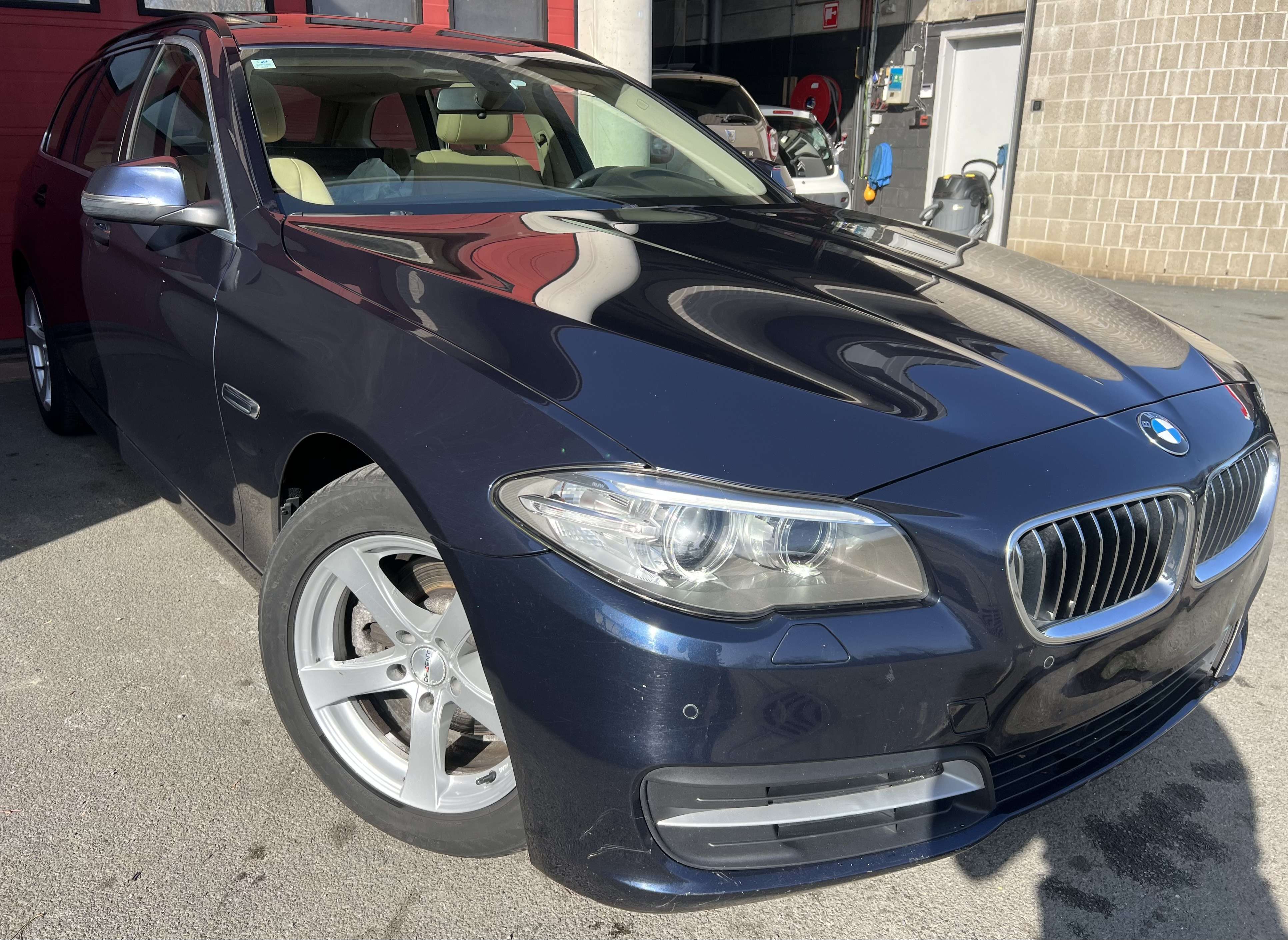 BMW 518 Touring dA + NAVI + BOITE AUTO + CUIR
