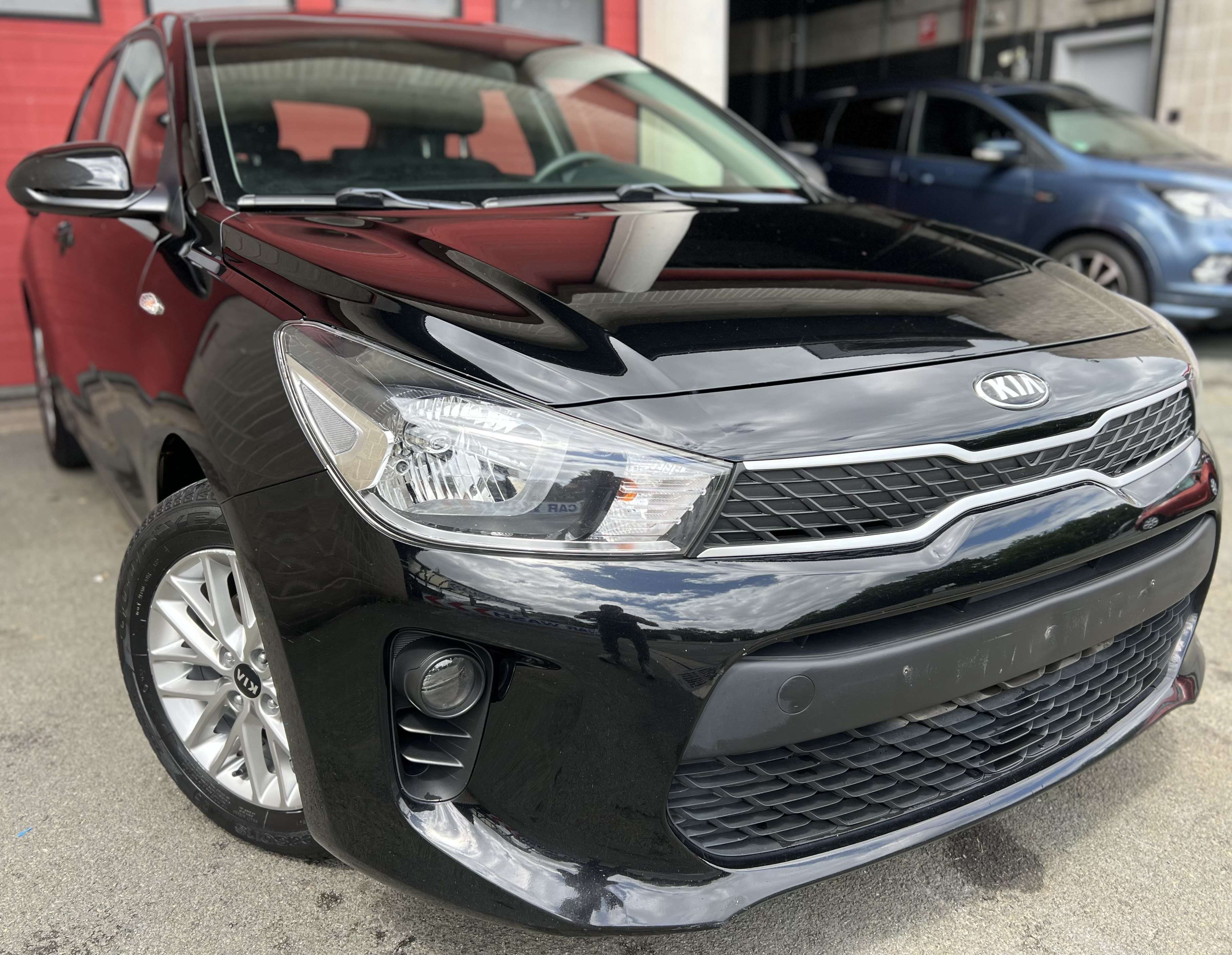 Kia Rio 1.2i Easy + CLIM + NAVI + CAR-PASS