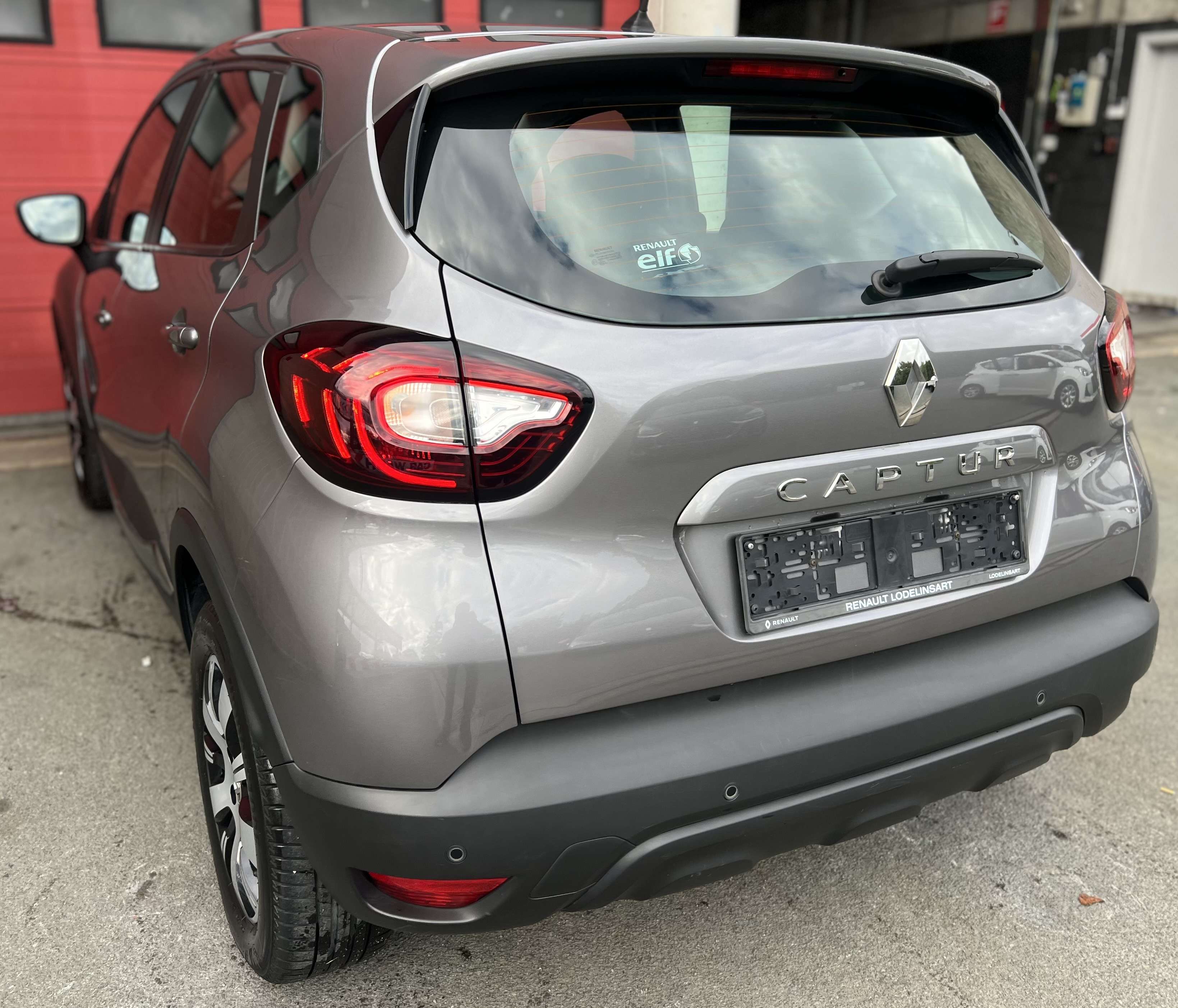 Renault Captur 0.9 TCe Zen + CLIM + CAR-PASS