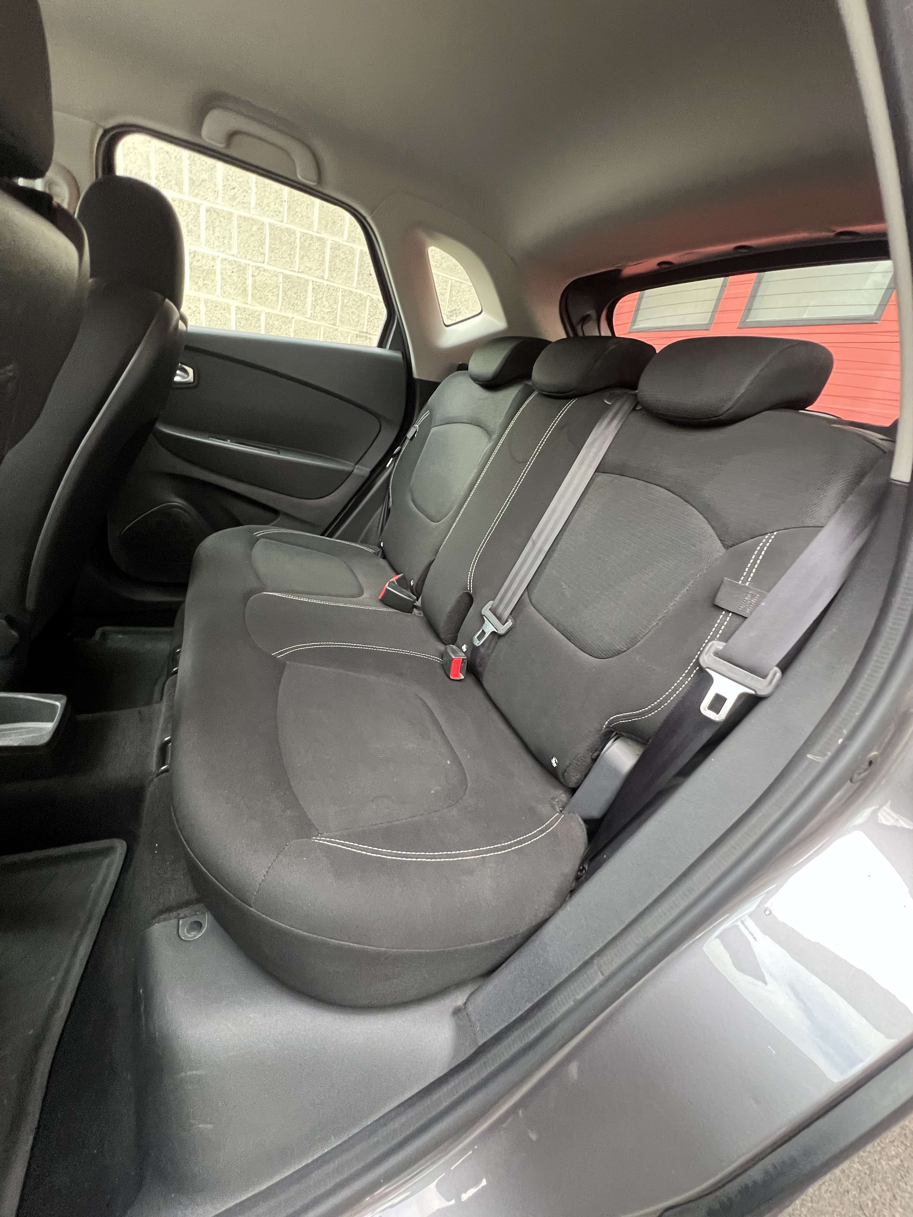 Renault Captur 0.9 TCe Zen + CLIM + CAR-PASS