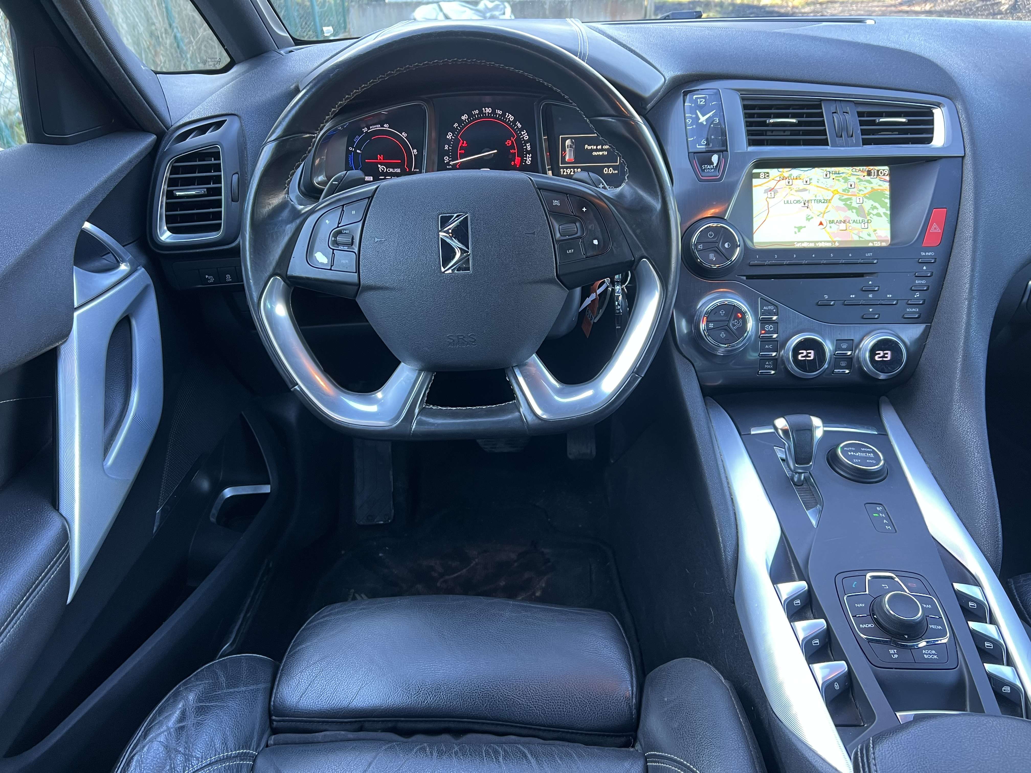 Citroen DS5 2.0 HDi  Hybrid 4 Be Chic +CAR-PASS +NAVI +CUIR
