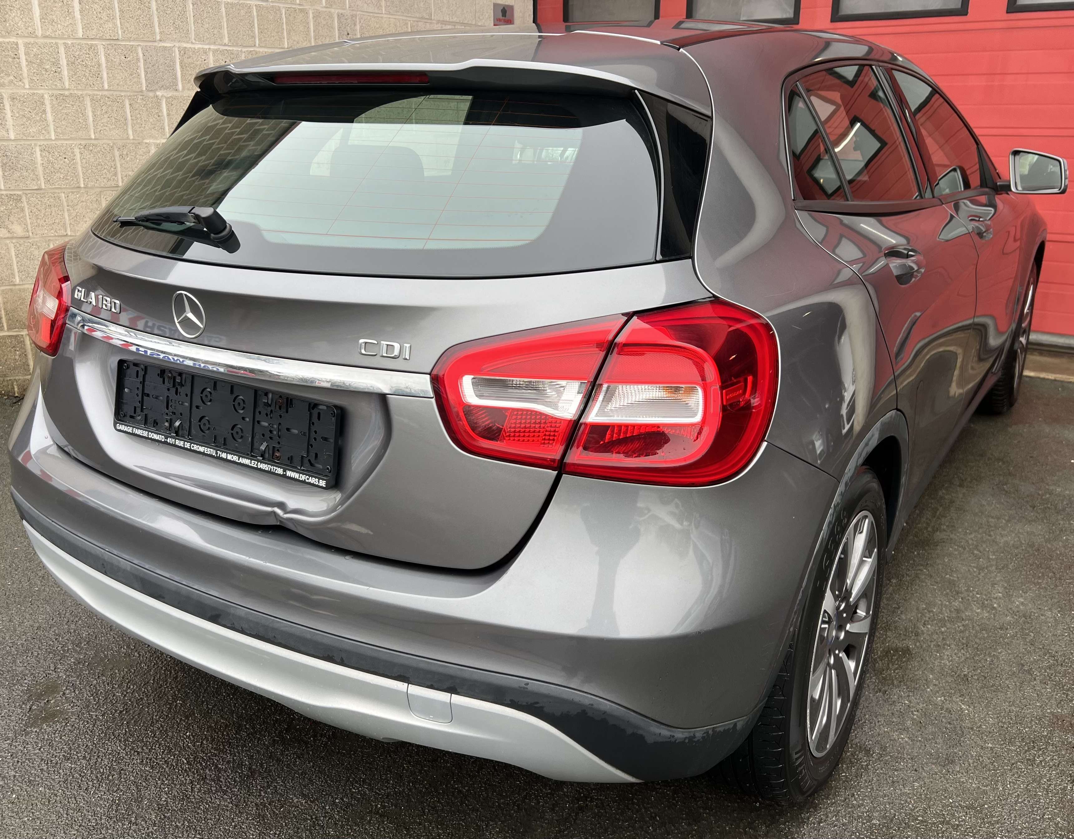 Mercedes-Benz GLA 180 d + NAVIGATION + CLIM