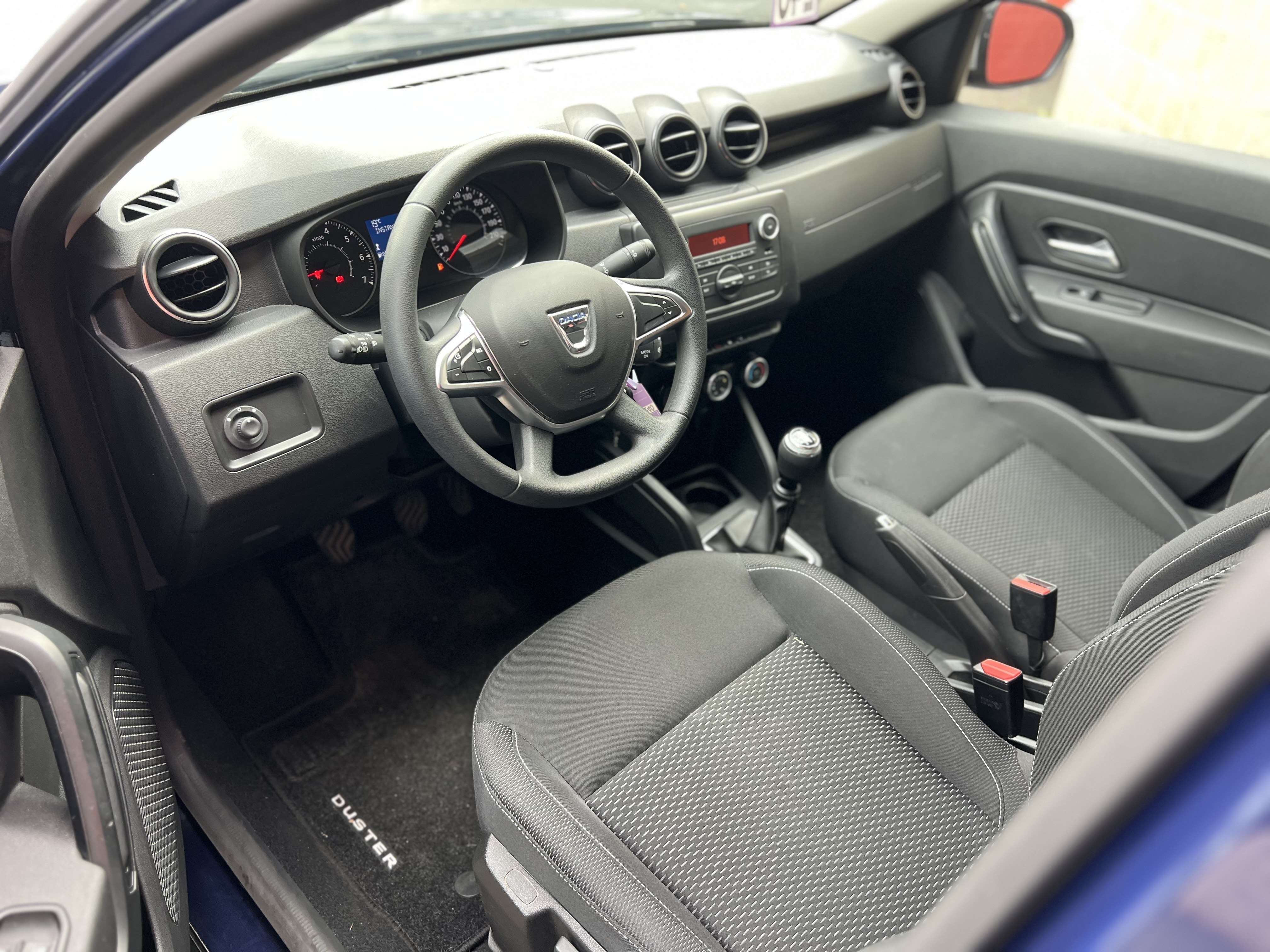 Dacia Duster 1.0 TCe Comfort + CLIM + CAR-PASS