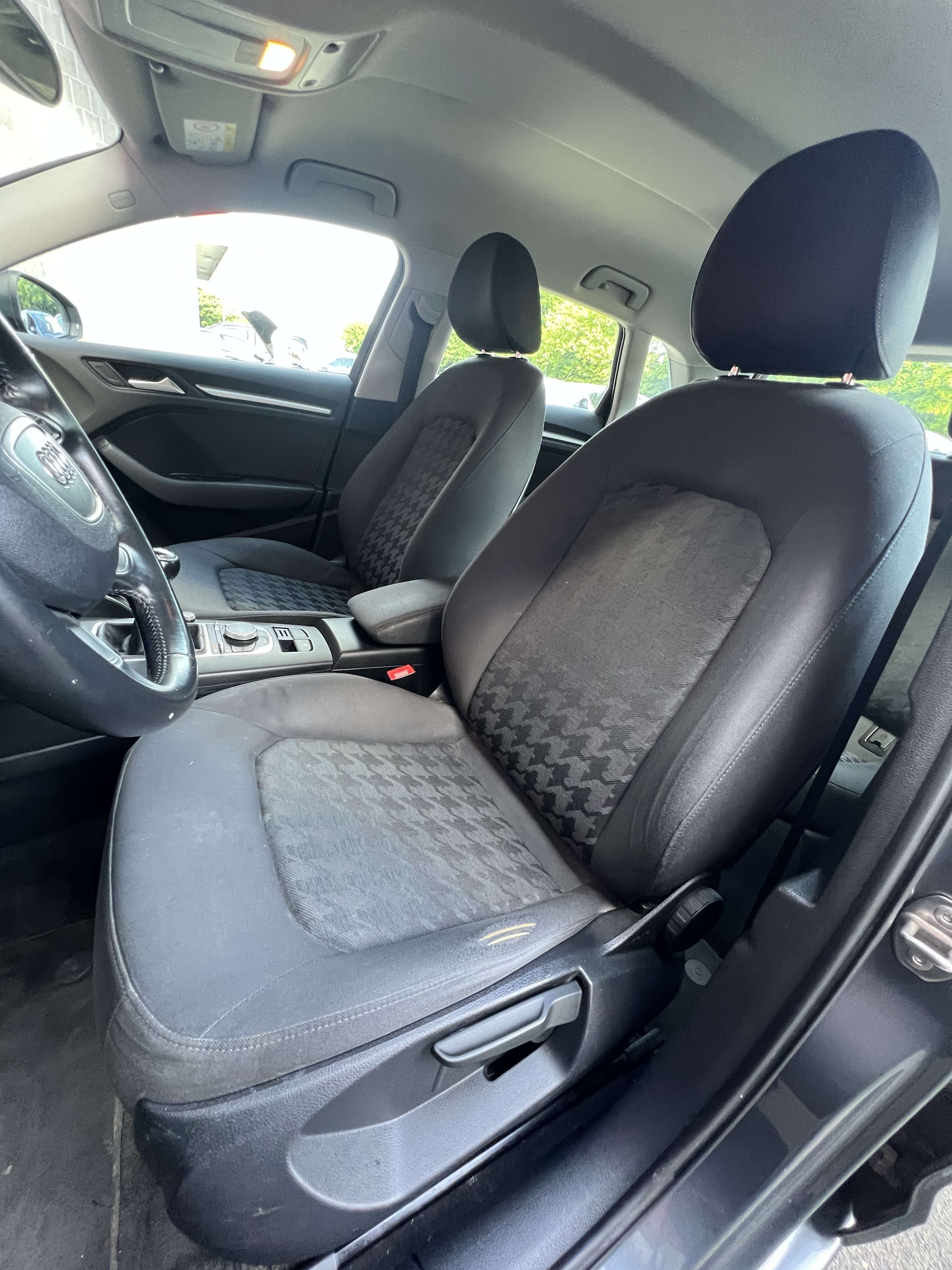 Audi A3 Sportback 1.2 TFSI Ambition + CAR-PASS + NAVI