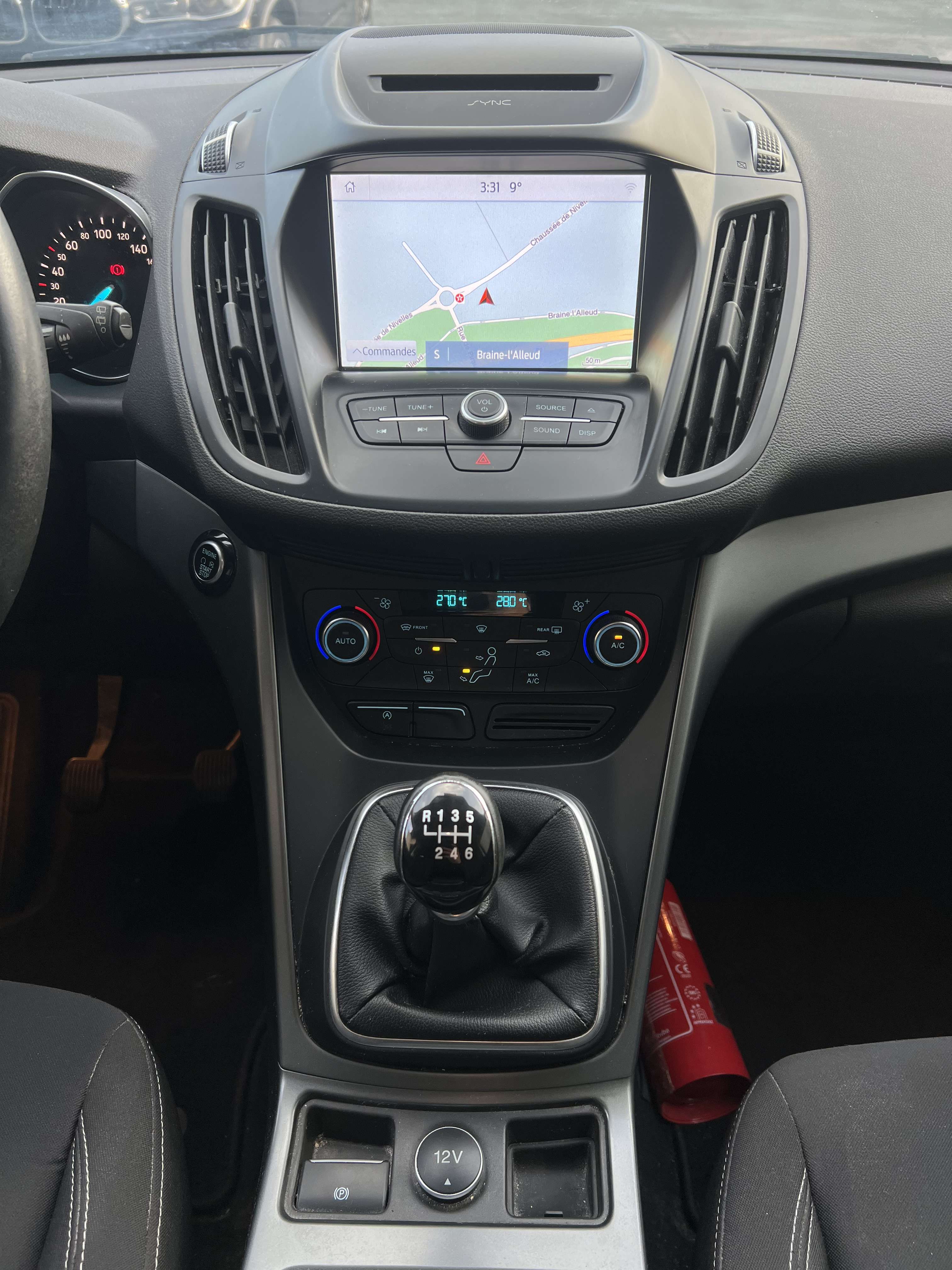 Ford Kuga 1.5 EcoBoost ECO FWD Business + NAVI + CAR-PASS