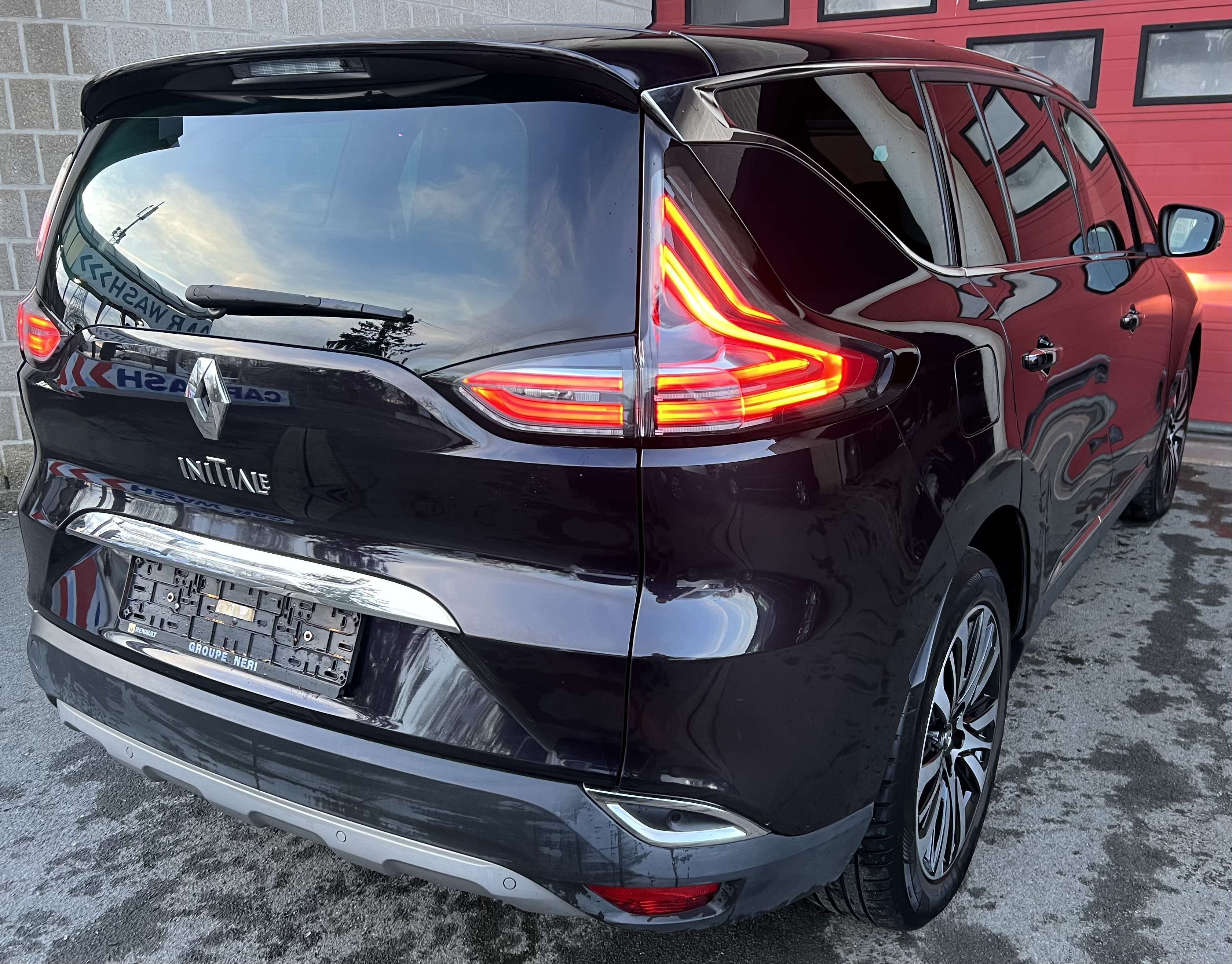 Renault Espace 1.6 dCi Energy Initiale Paris EDC