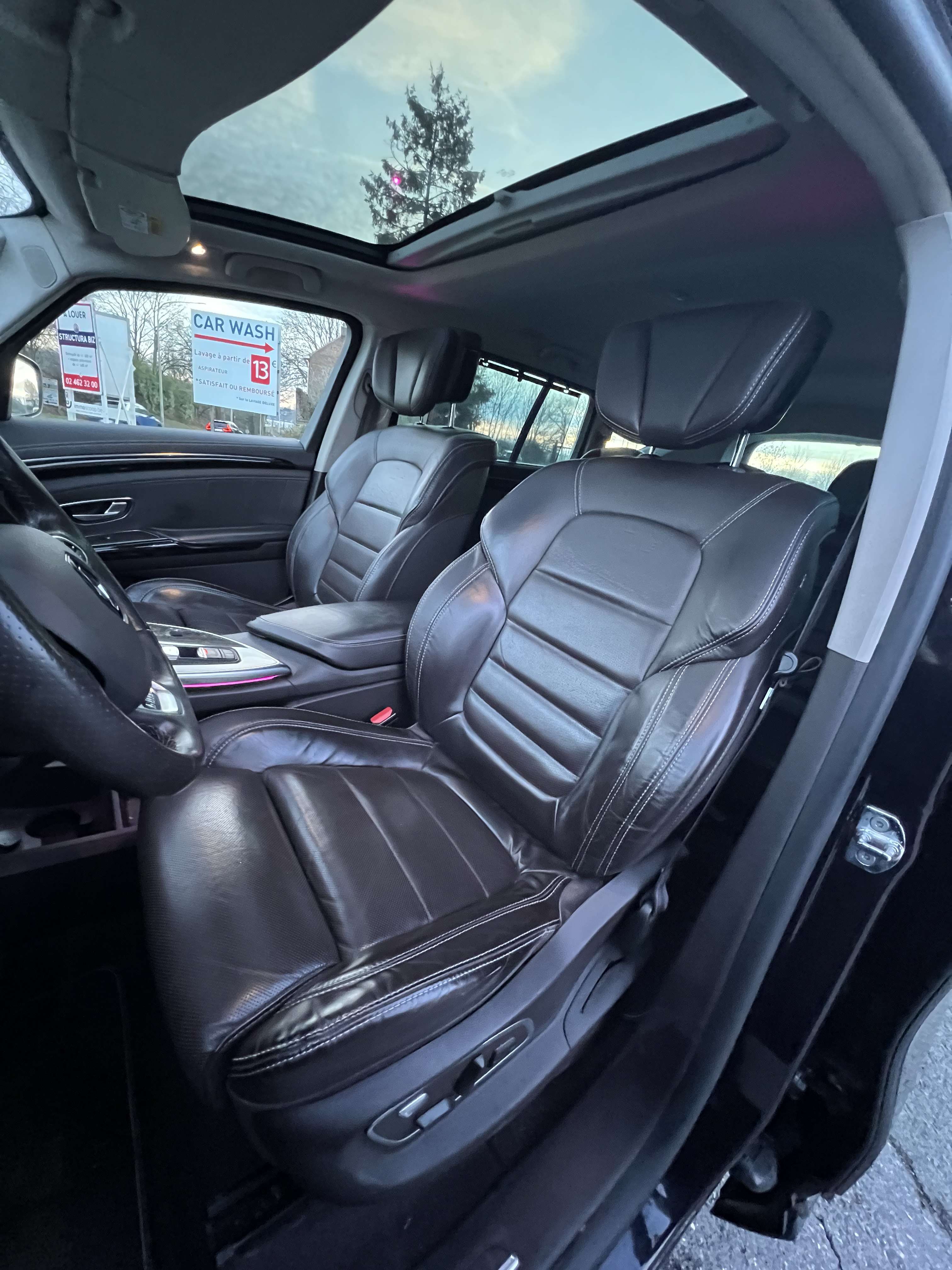 Renault Espace 1.6 dCi Energy Initiale Paris EDC