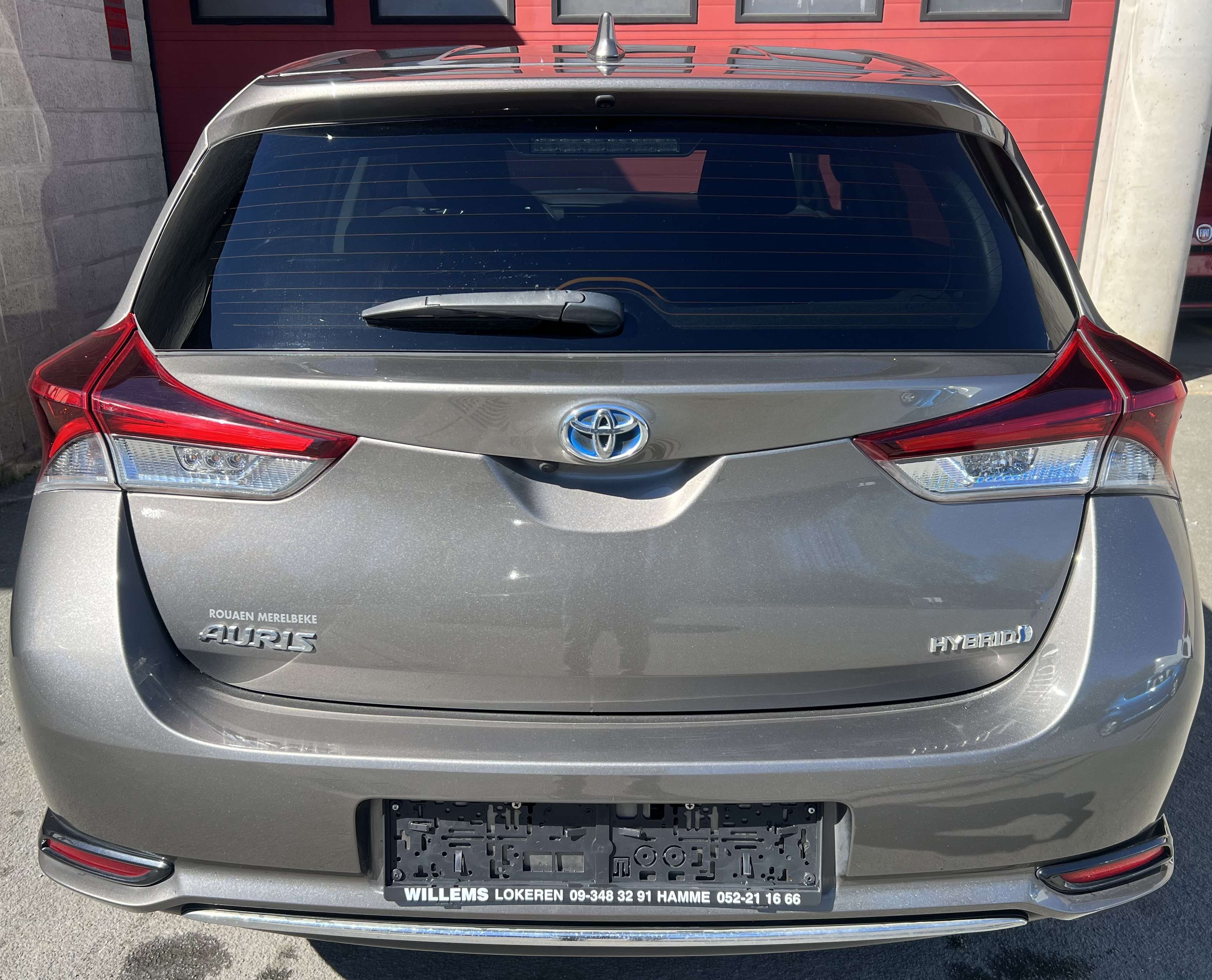 Toyota Auris HEV 1.8i HSD Active E-CVT + CARNET + CAMÉRA