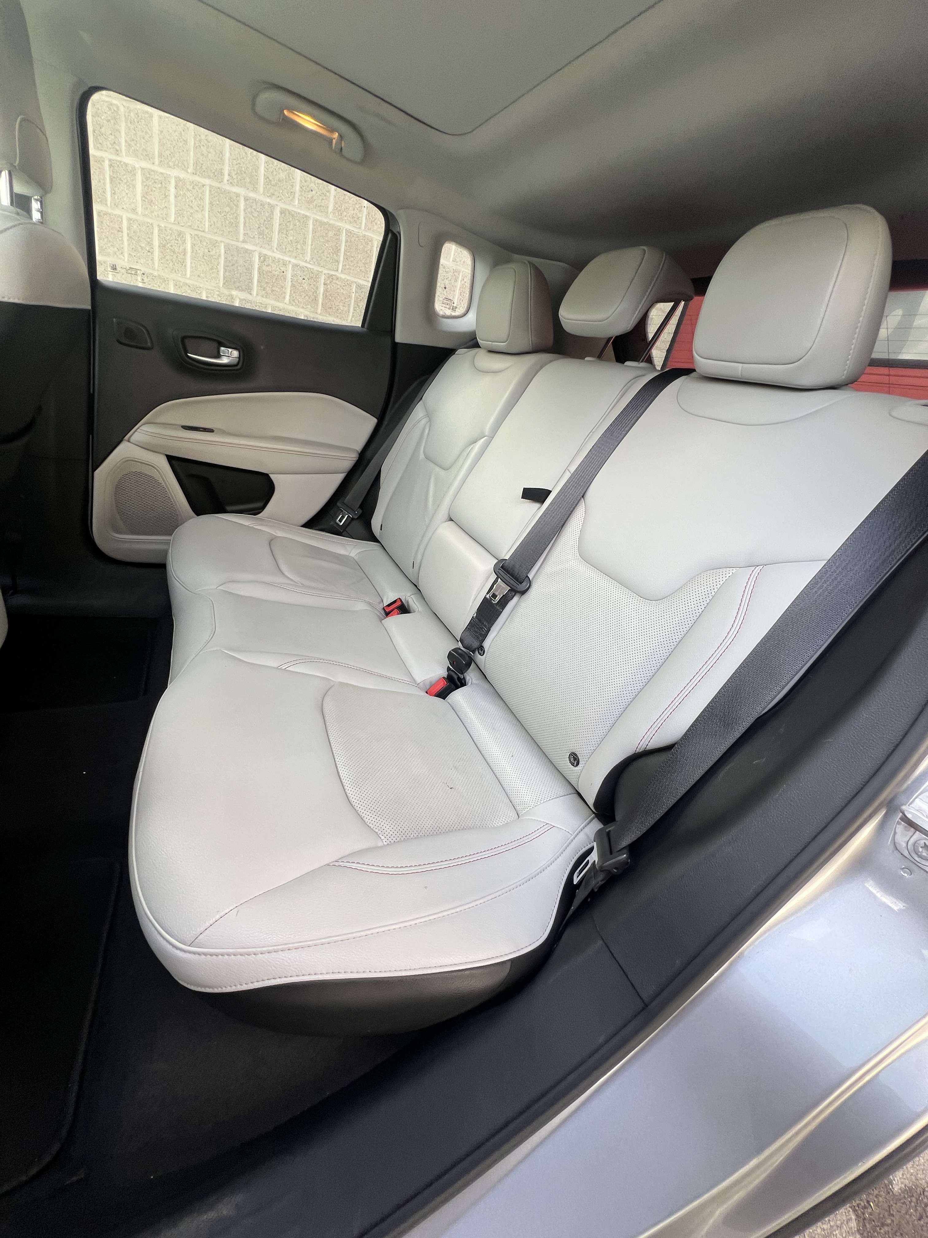 Jeep Compass 1.4 Turbo 4x2 Longitude + NAVI + CUIR + PANO