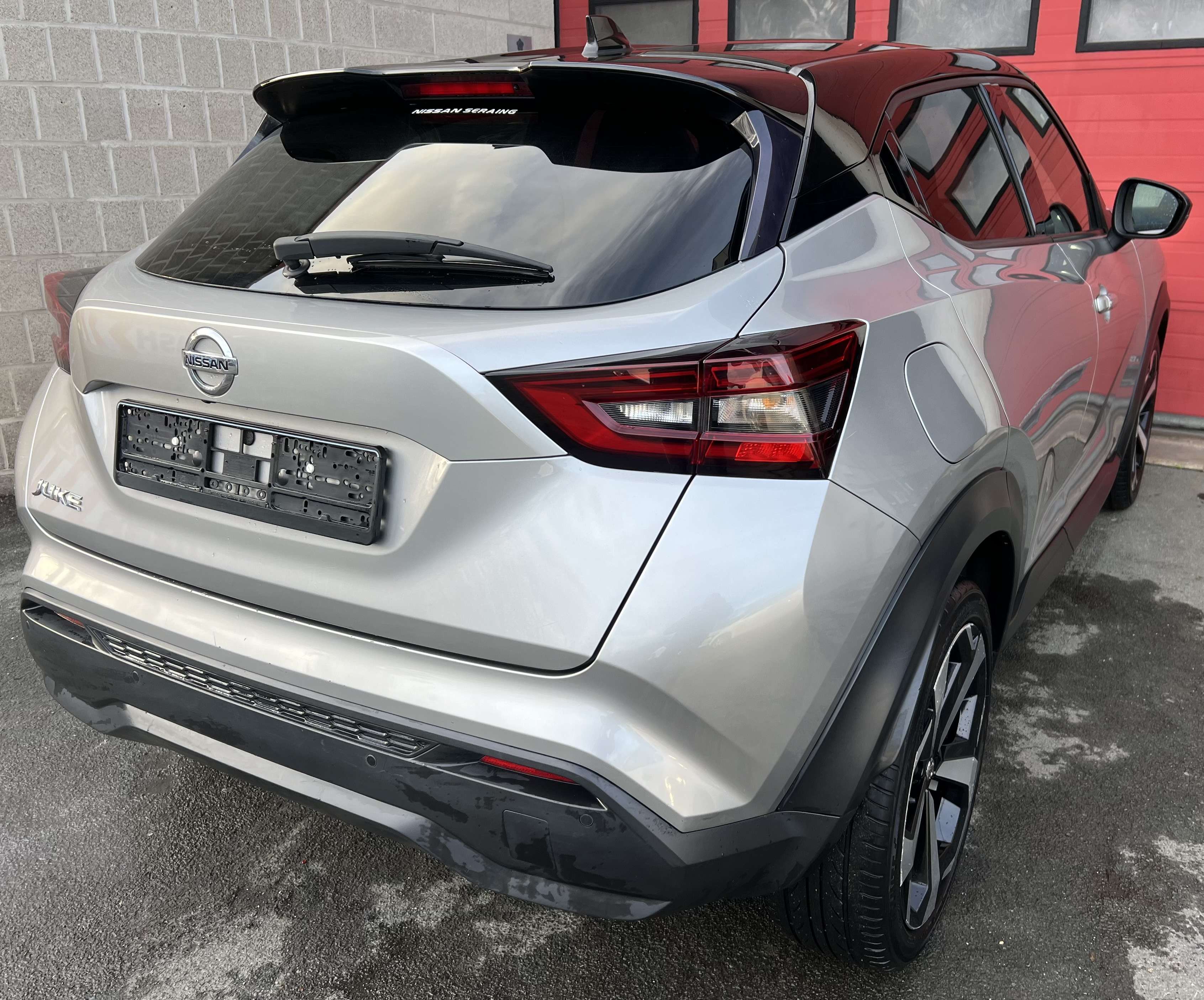 Nissan Juke 1.0 DIG-T 2WD Business Edition + CAMÉRA + NAVI