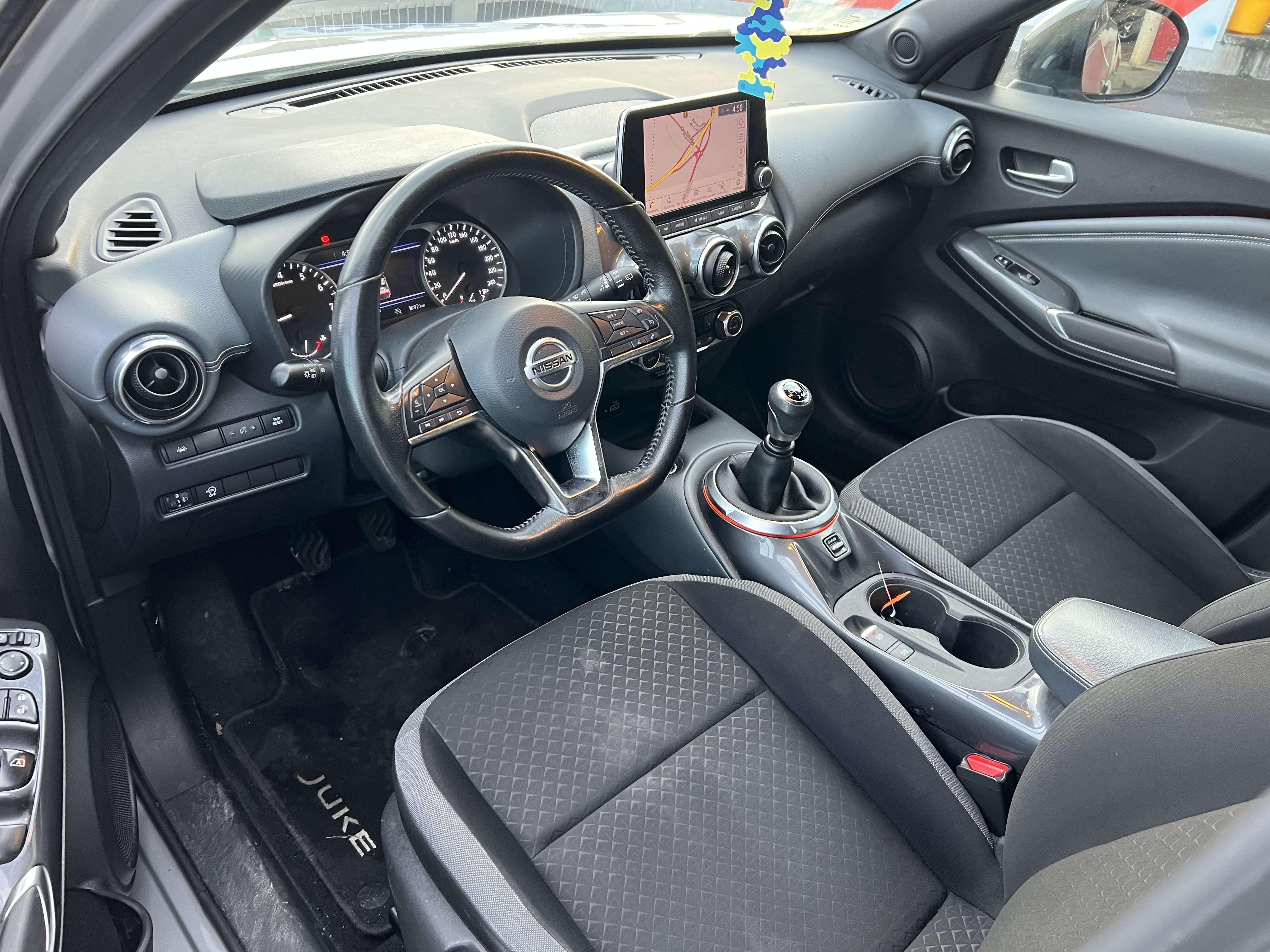 Nissan Juke 1.0 DIG-T 2WD Business Edition + CAMÉRA + NAVI