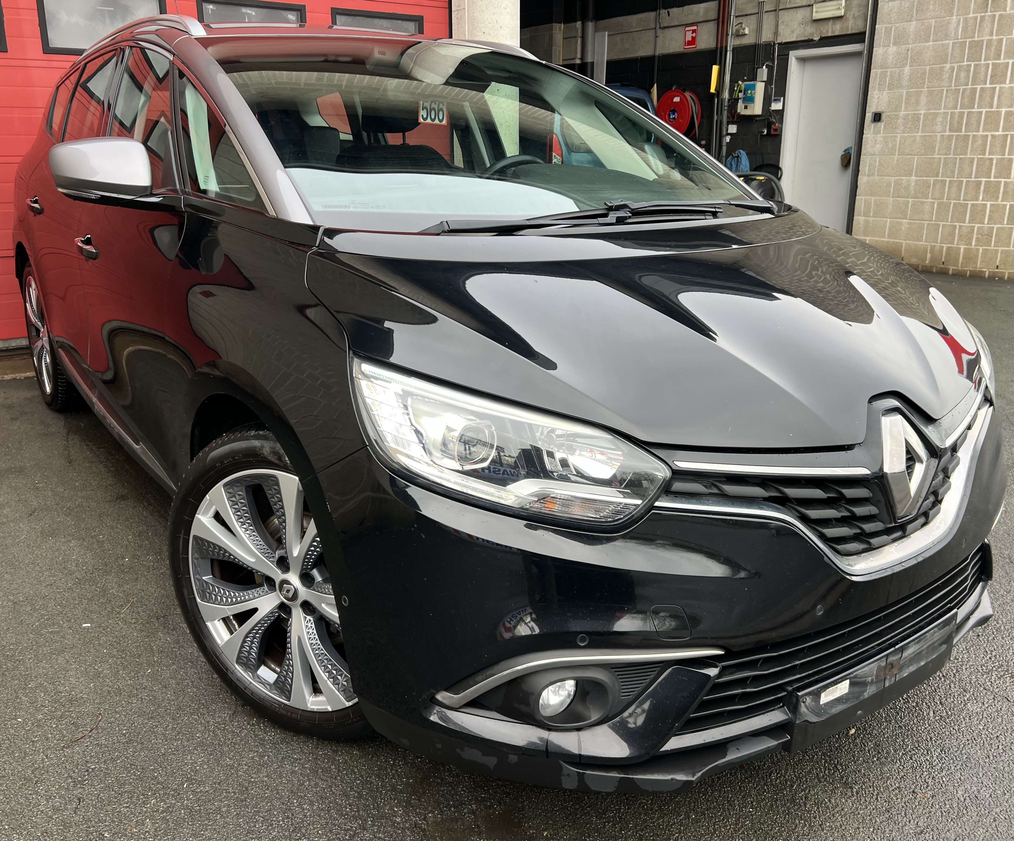 Renault Grand Scenic 1.5 dCi Energy Intens EDC + 7 PL + NAVI + CAMÉRA
