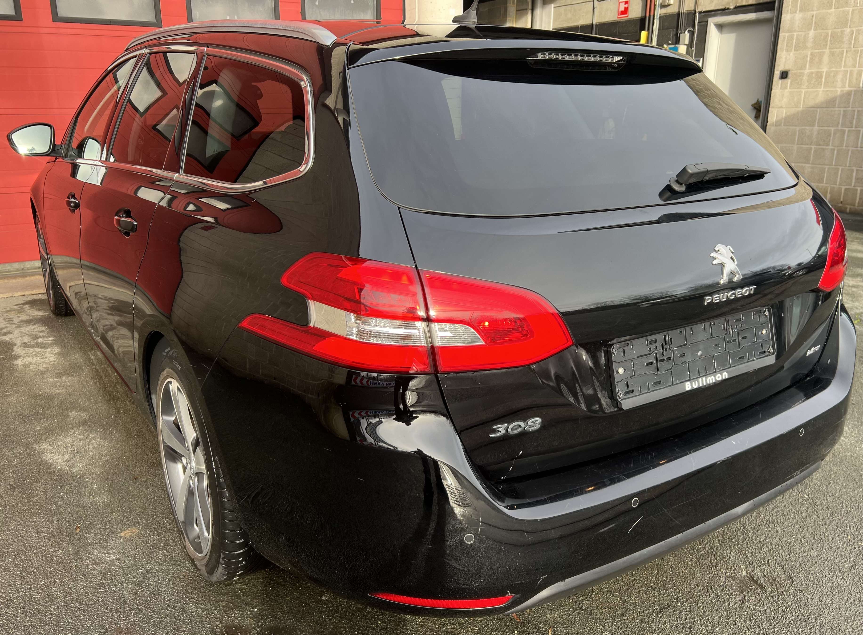Peugeot 308 SW 1.5 BlueHDi Active + NAVI + CAMÉRA + BOITE AUTO