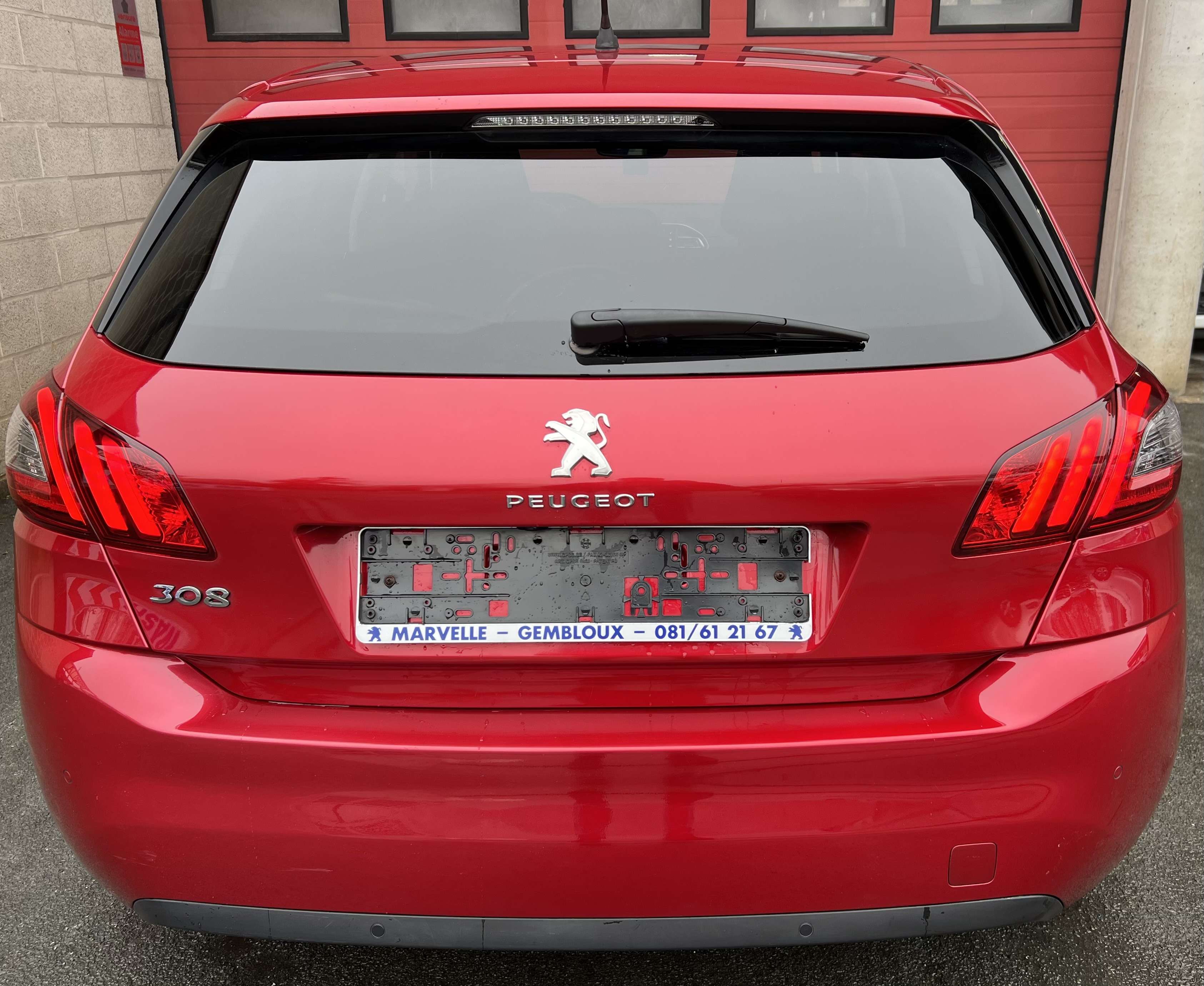 Peugeot 308 1.5 BlueHDi Active Pack S + CAMÉRA + NAVIGATION