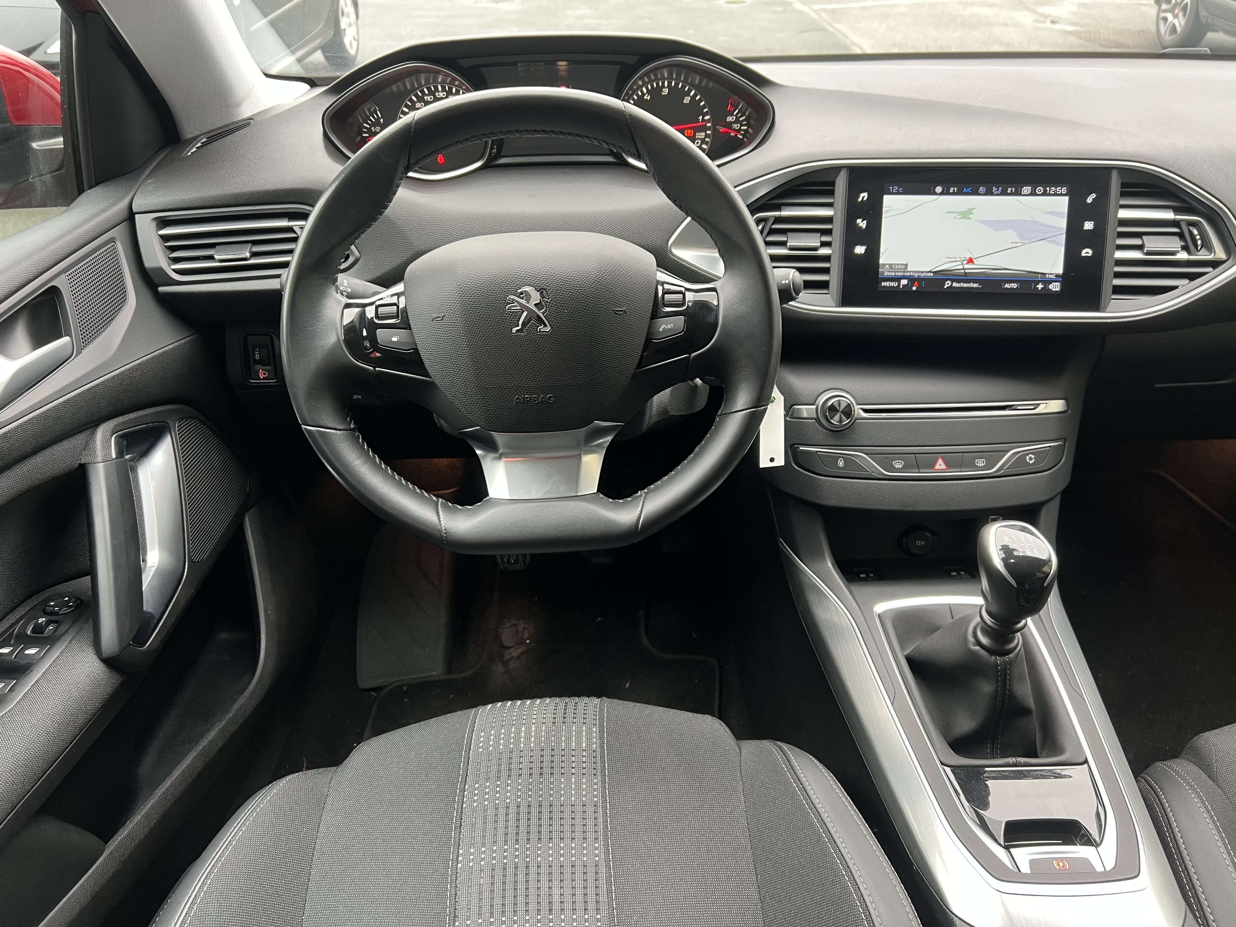 Peugeot 308 1.5 BlueHDi Active Pack S + CAMÉRA + NAVIGATION