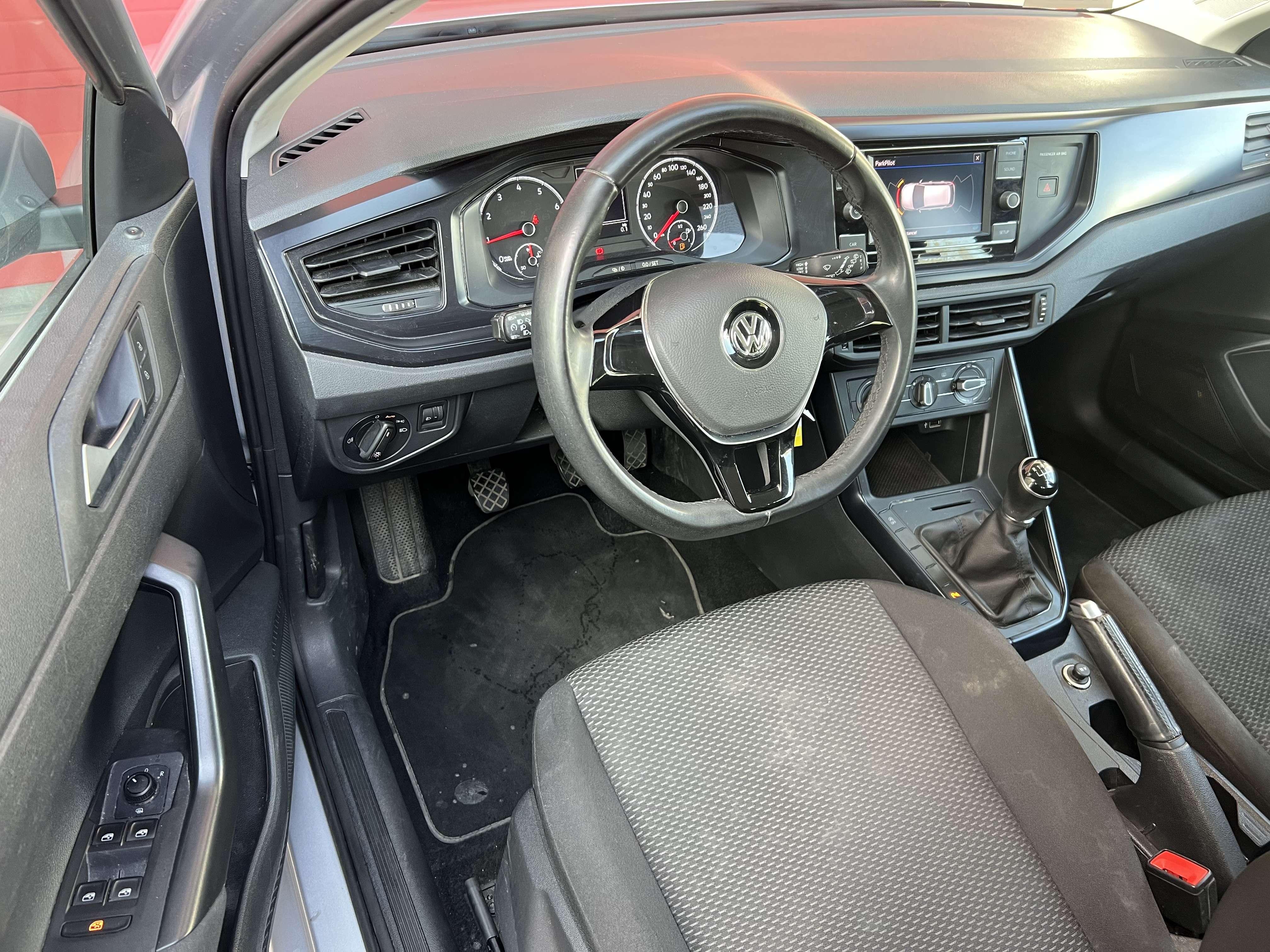 Volkswagen Polo 1.0 TSi  + CLIM + CAR-PASS + GARANTIE
