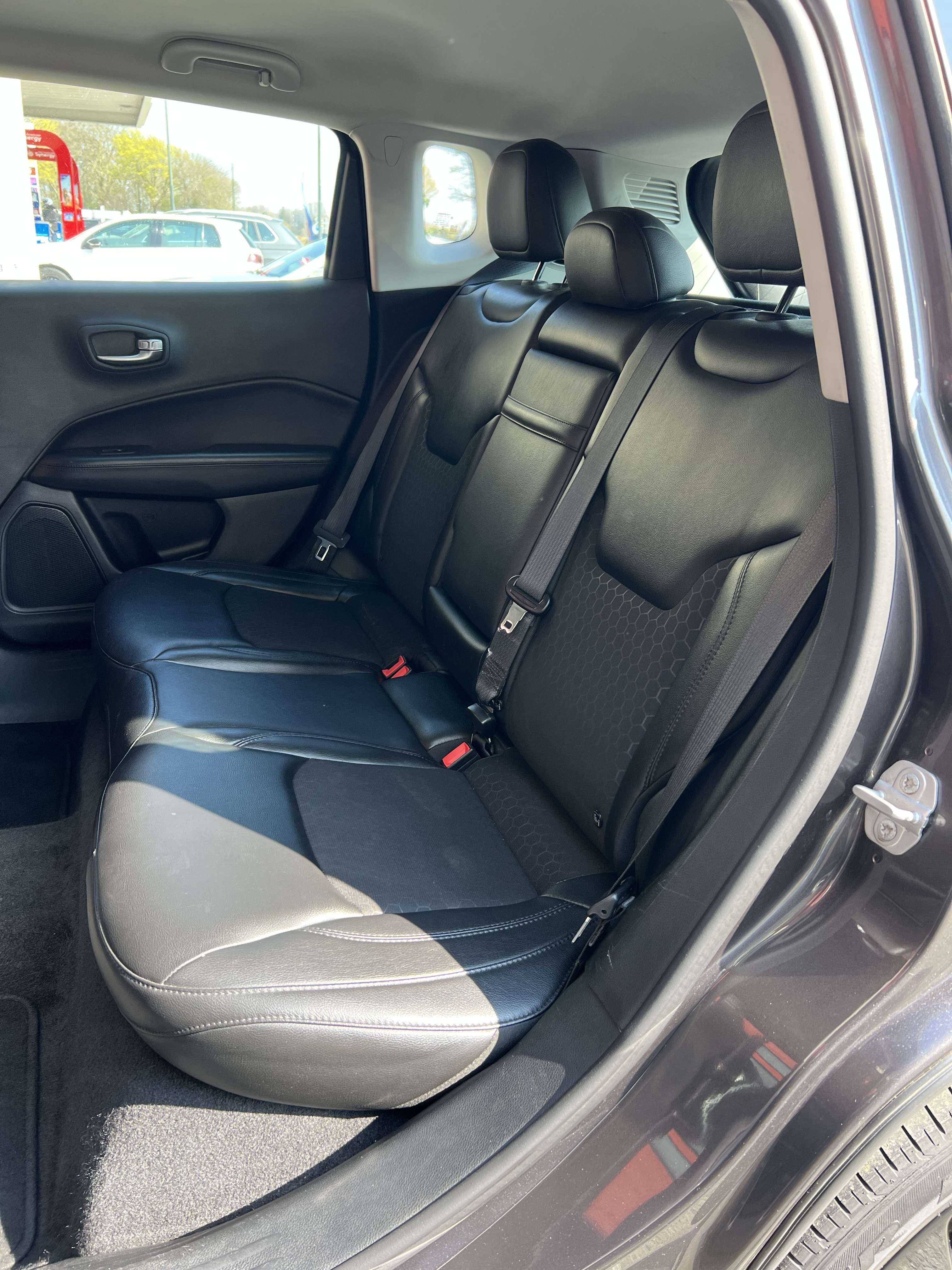 Jeep Compass 1.4 Turbo 4x2 Longitude + CAMÉRA + NAVI + CAR-PASS