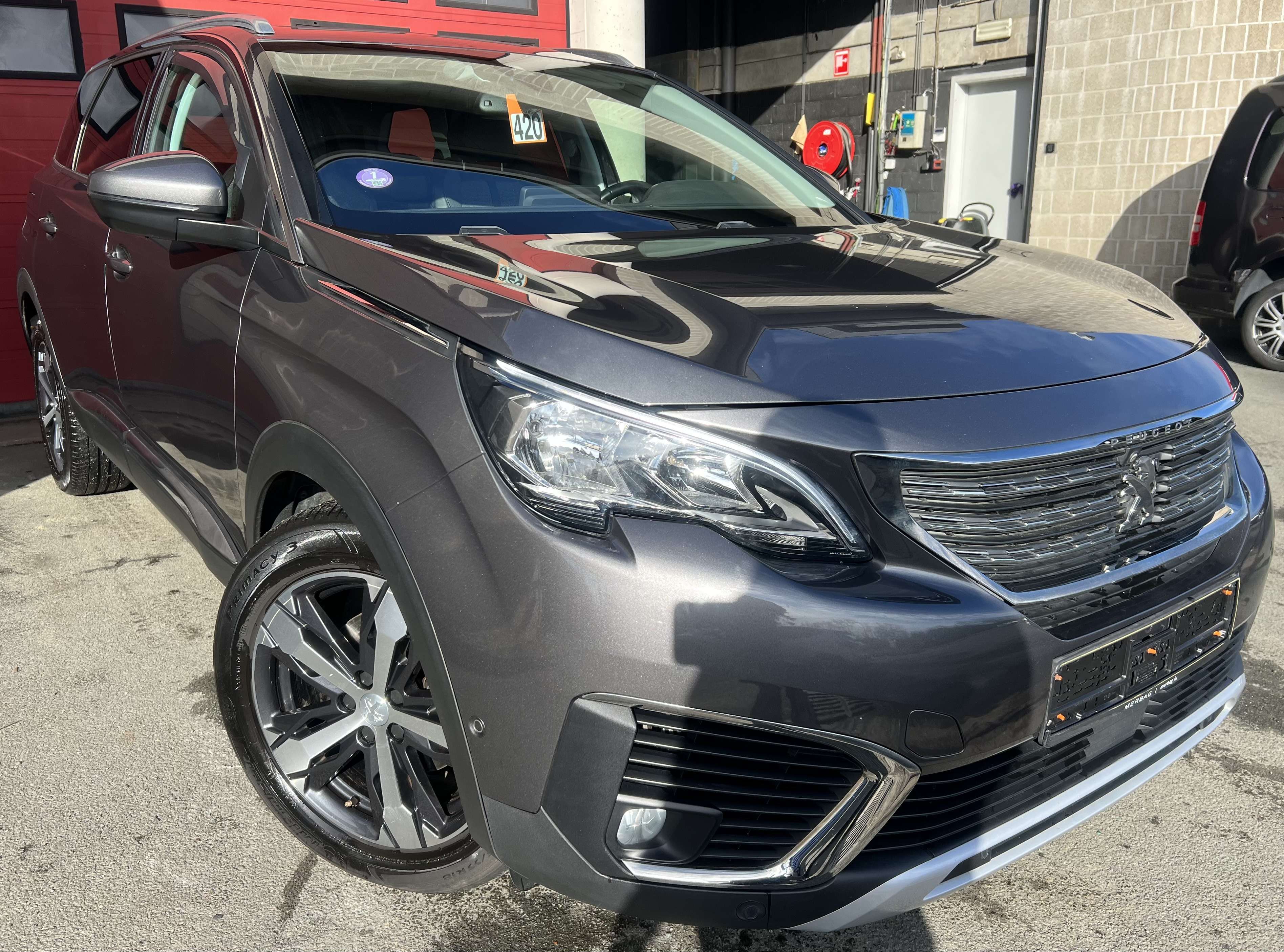Peugeot 5008 1.2 PureTech Active + 7 pL + CAMÉRA + NAVI