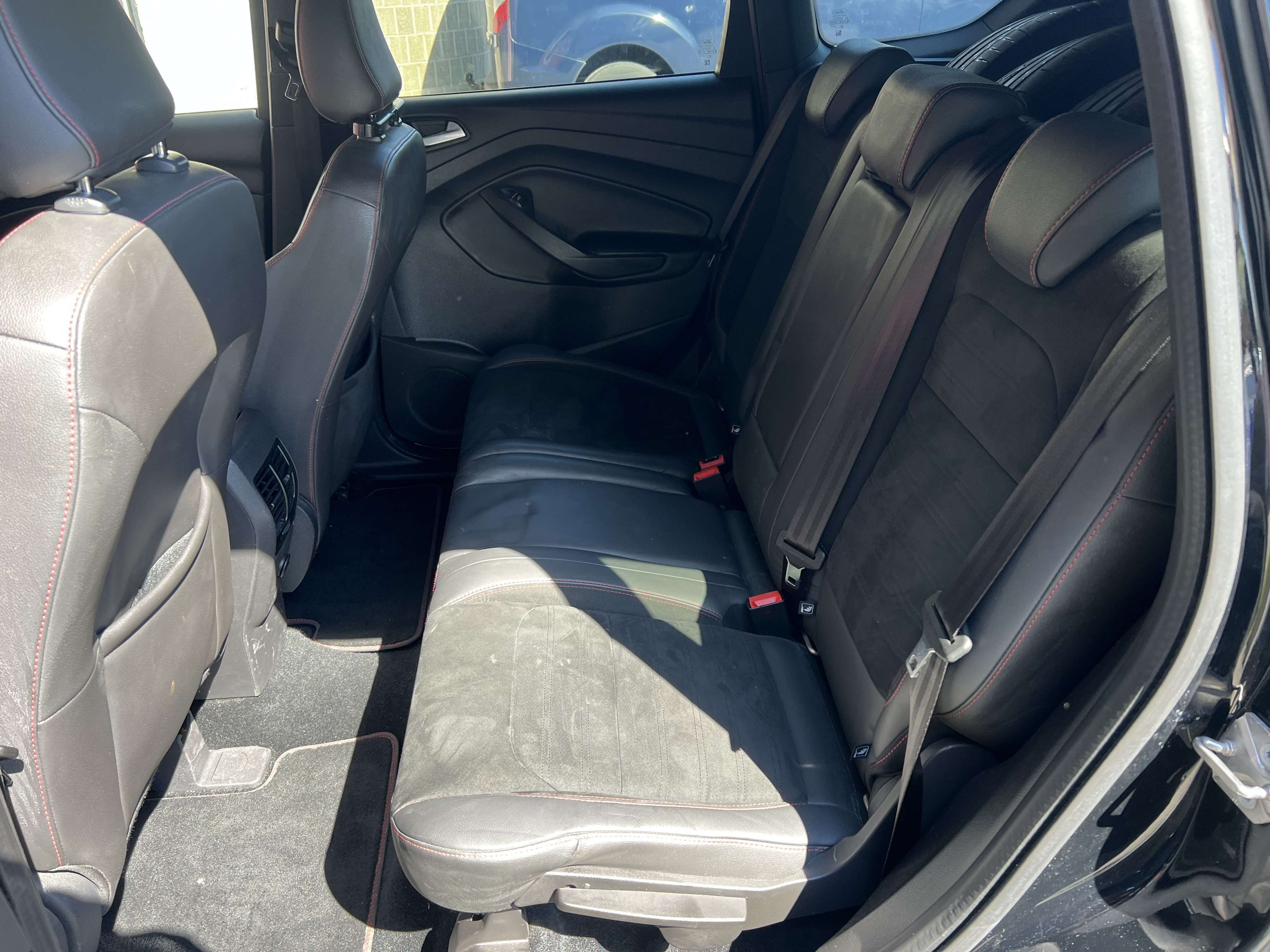 Ford Kuga 1.5 EcoBoost AWD ST Line +CAR-PASS +CAMÉRA +NAVI