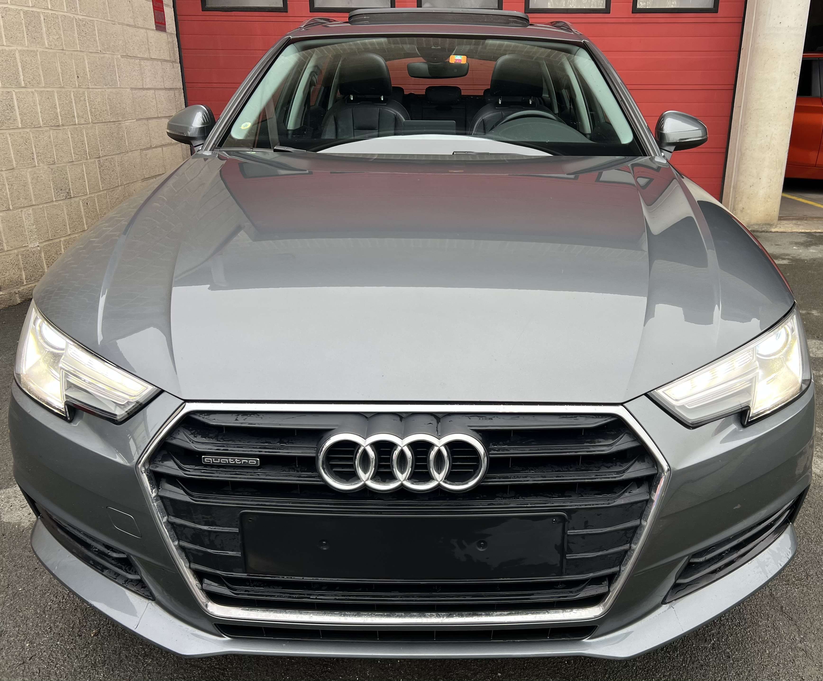 Audi A4 Avant 2.0 TDi Design S tronic + NAVI + PANO + CUIR