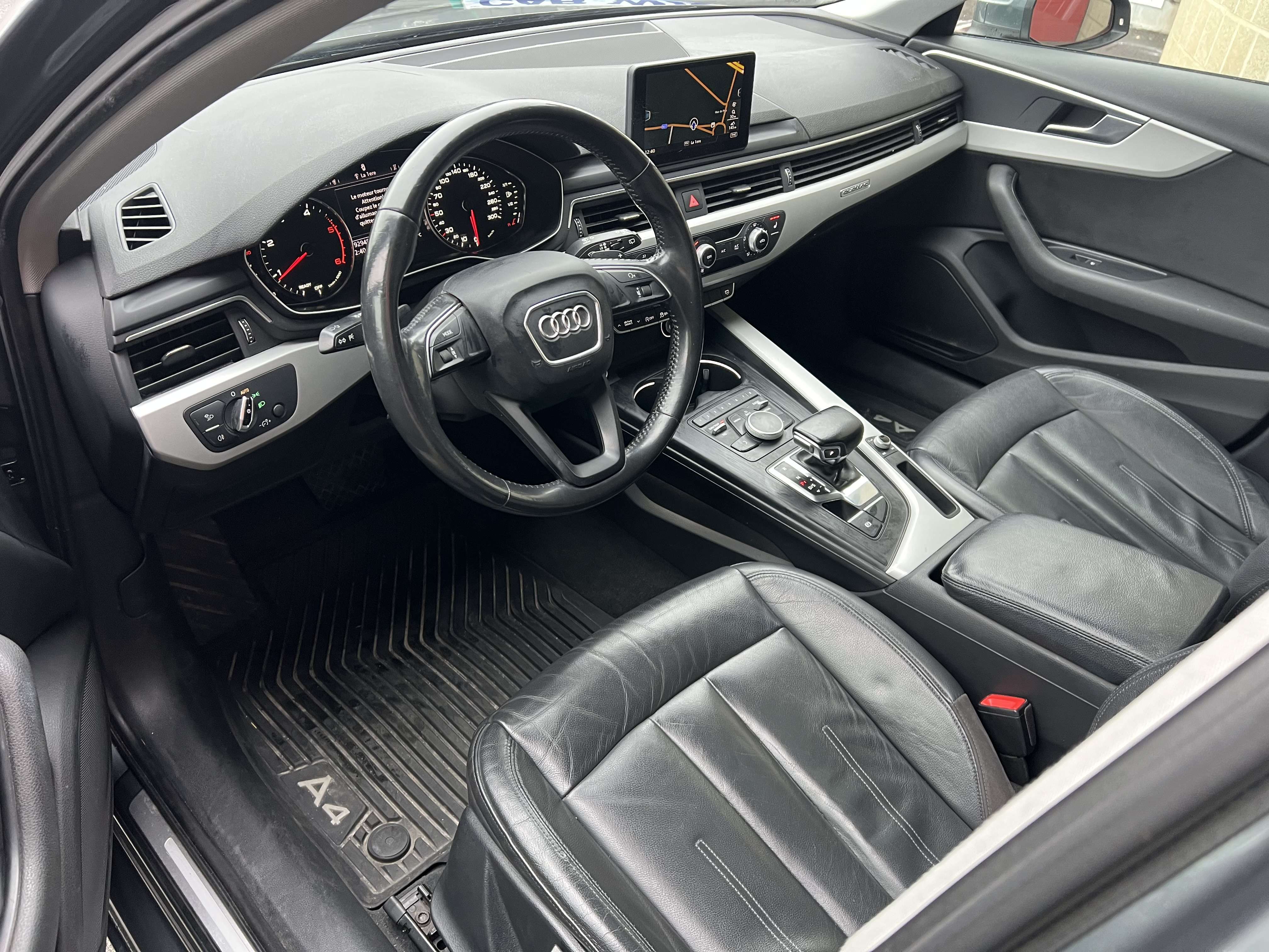 Audi A4 Avant 2.0 TDi Design S tronic + NAVI + PANO + CUIR