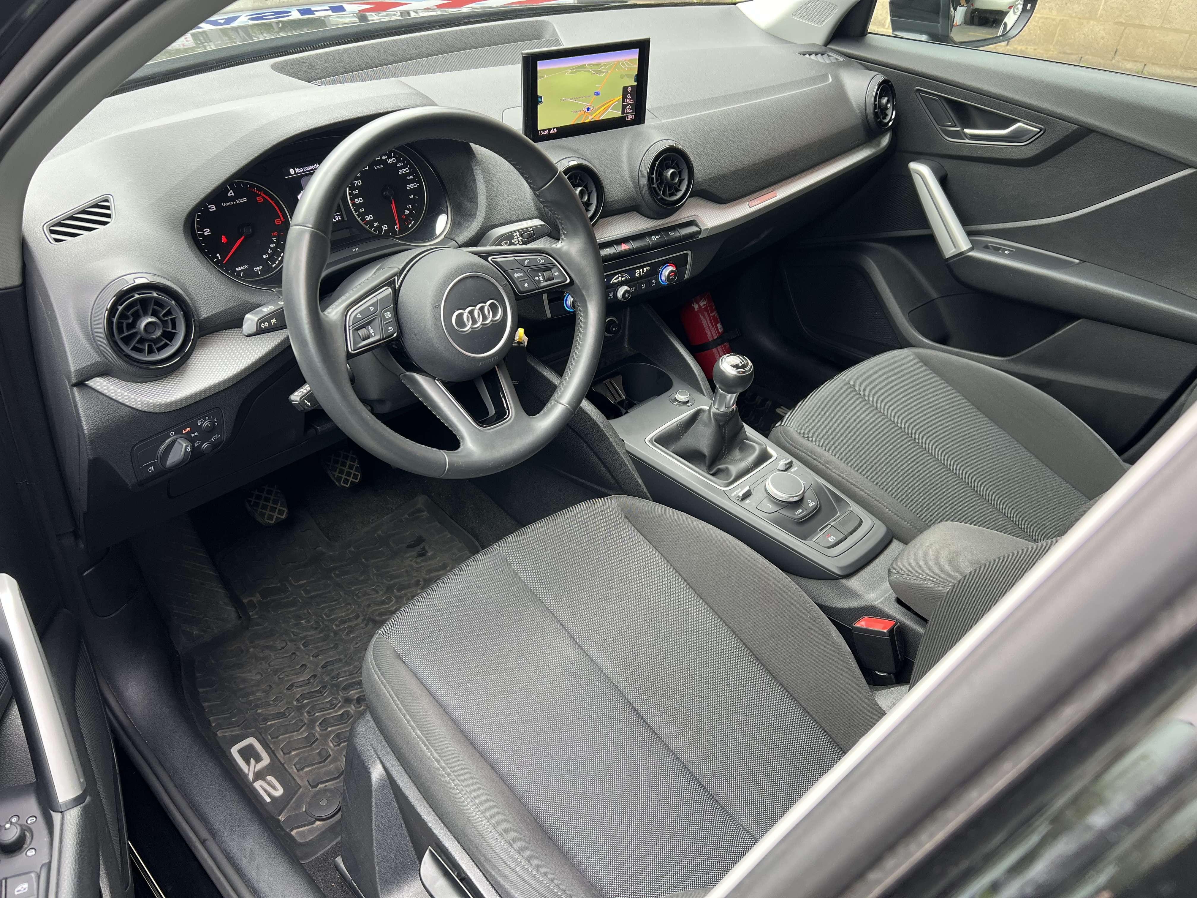 Audi Q2 30 TDi + NAVIGATION + CLIM + JANTES