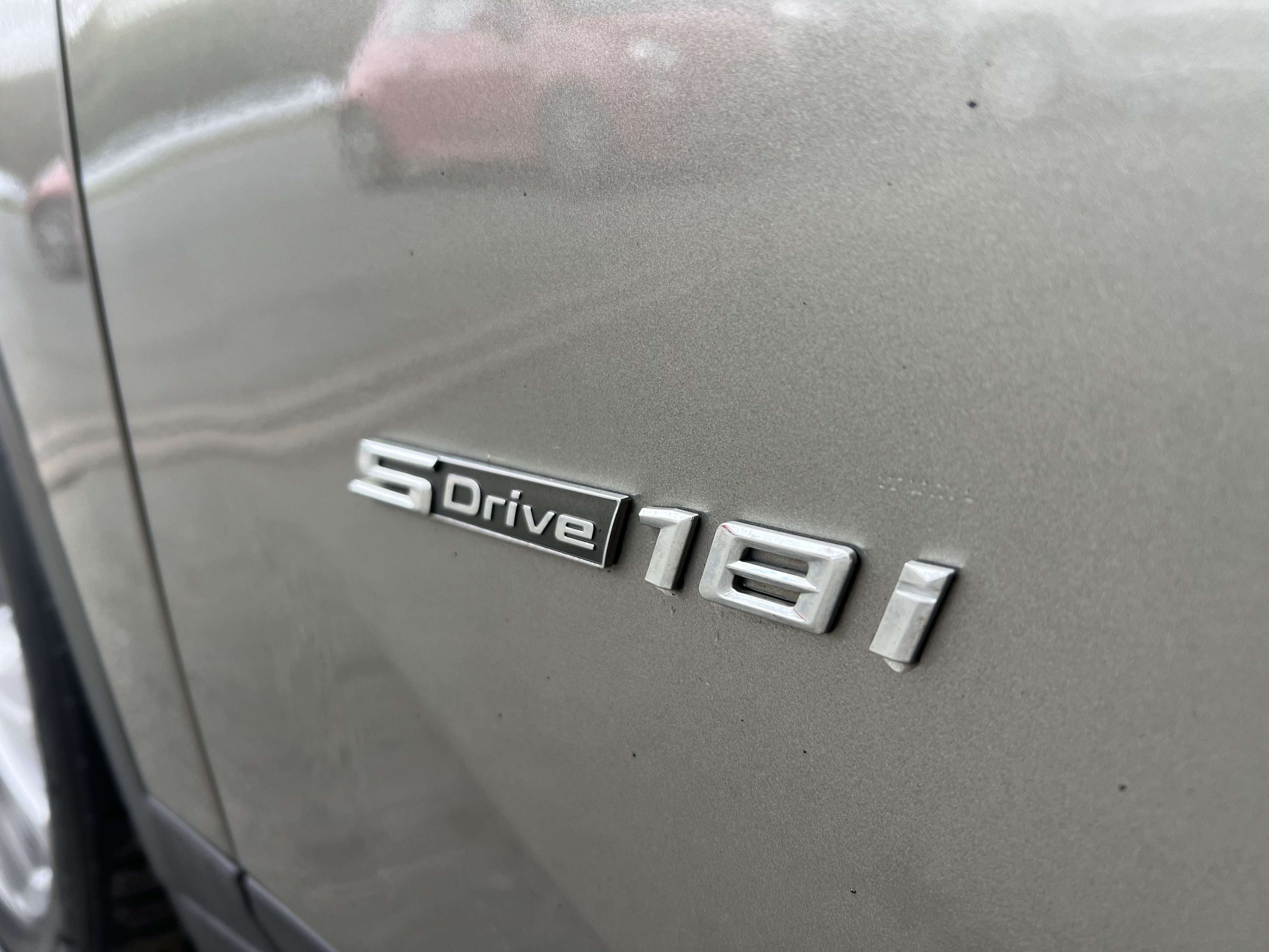 BMW X1 1.5i sDrive18 + CAR-PASS + NAVI + GARANTIE