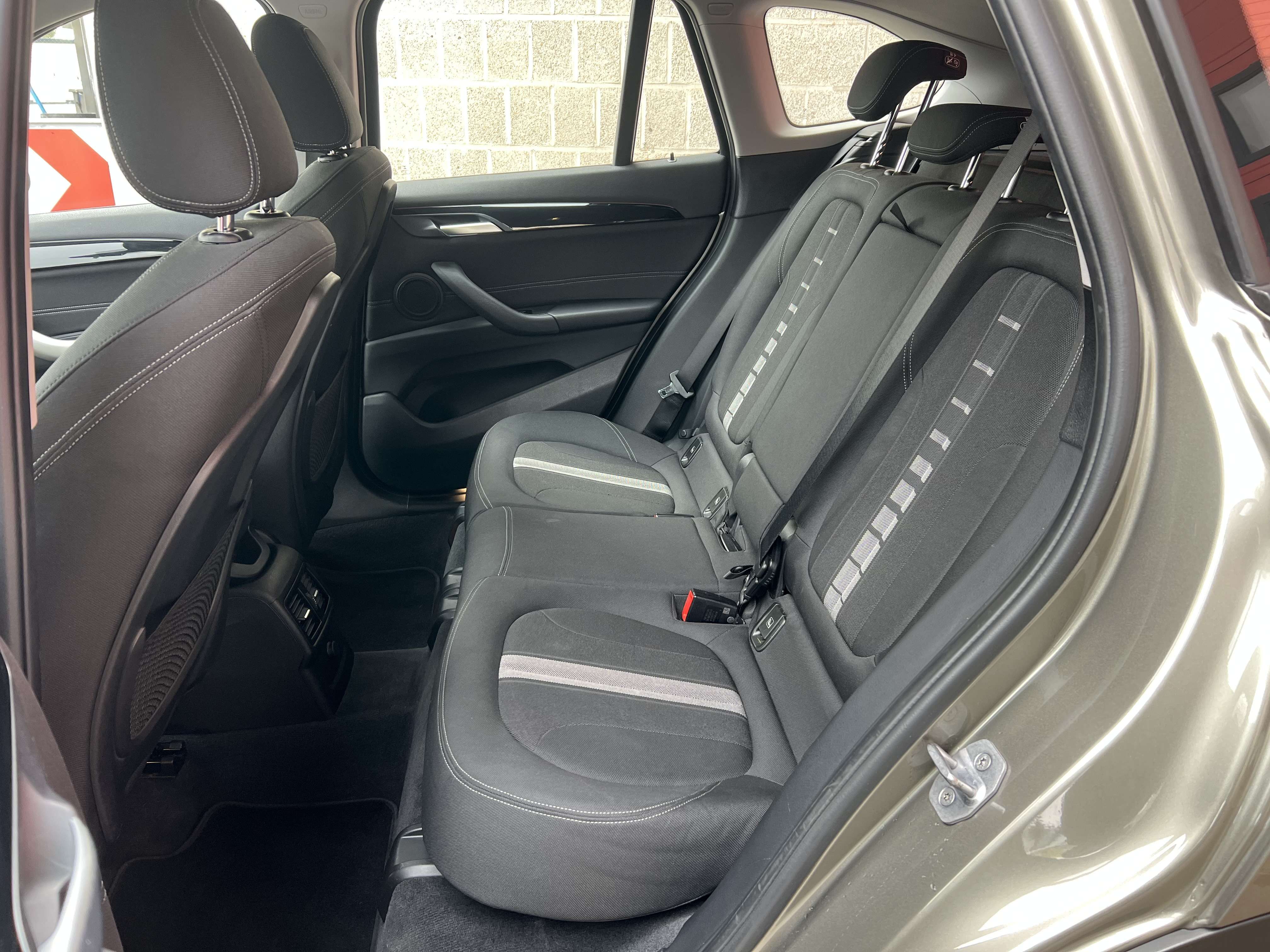 BMW X1 1.5i sDrive18 + CAR-PASS + NAVI + GARANTIE