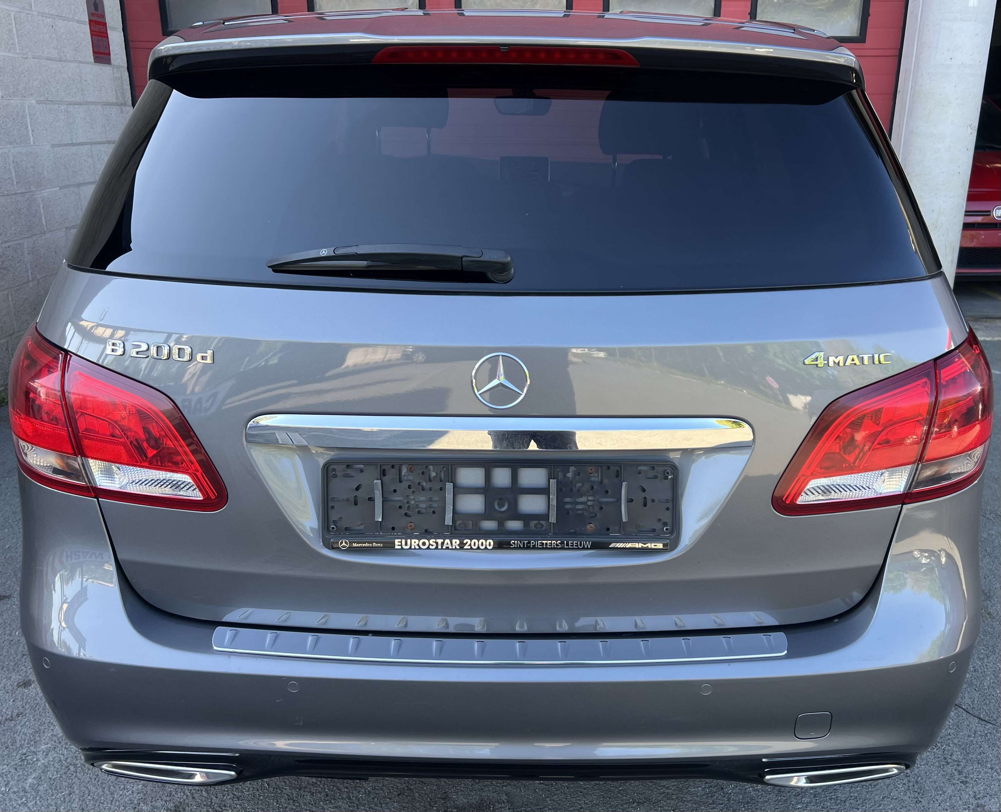 Mercedes-Benz B 200 d 4MATIC Pack AMG + CAR-PASS + NAVI + AUTOMAAT