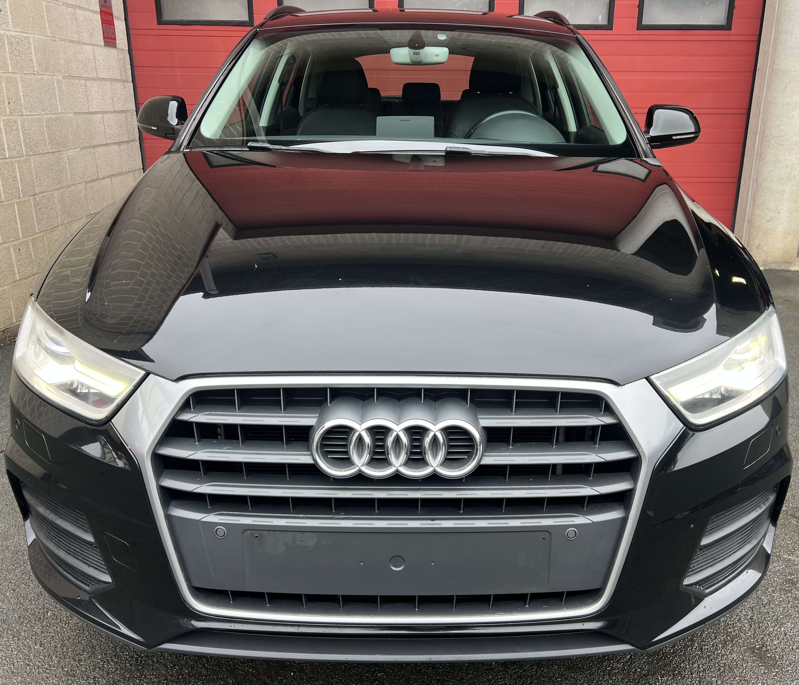 Audi Q3 2.0 TDi + CAR-PASS + NAVI + CUIR