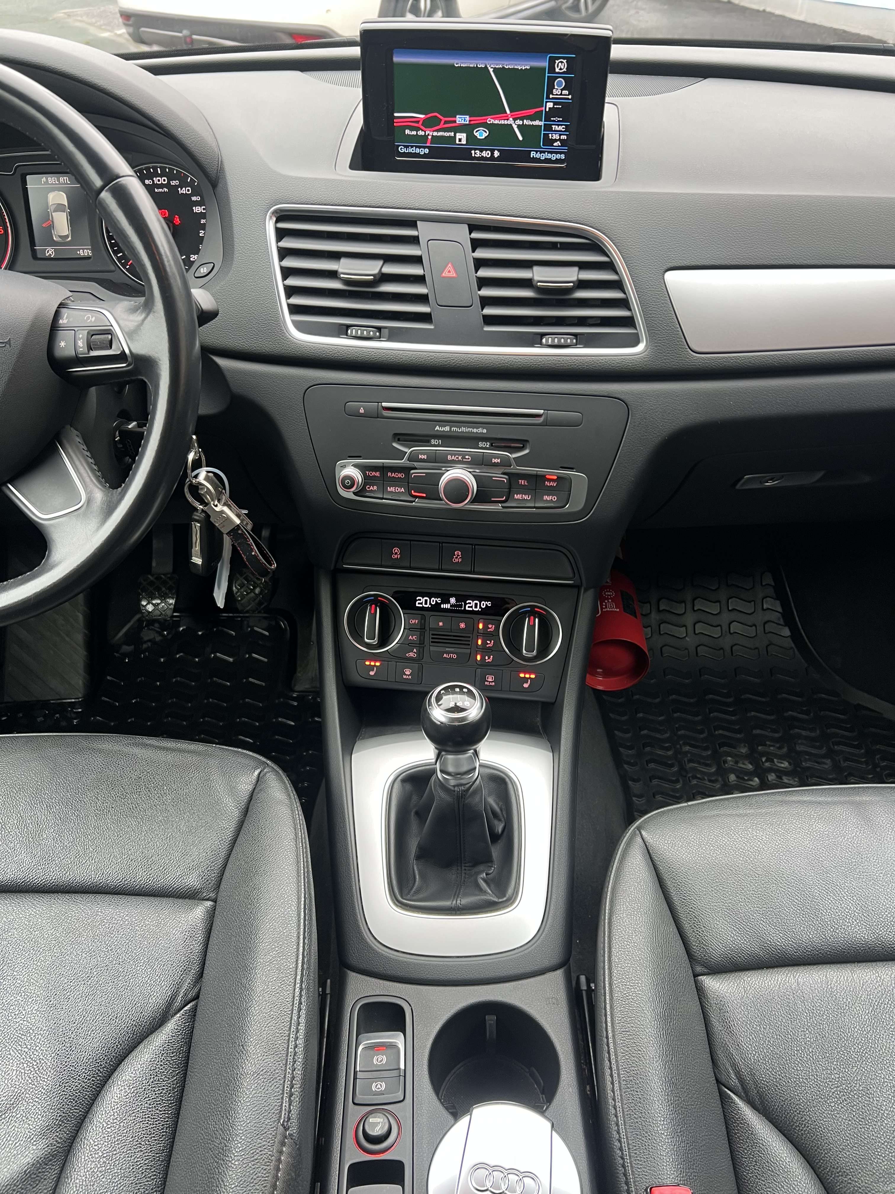 Audi Q3 2.0 TDi + CAR-PASS + NAVI + CUIR