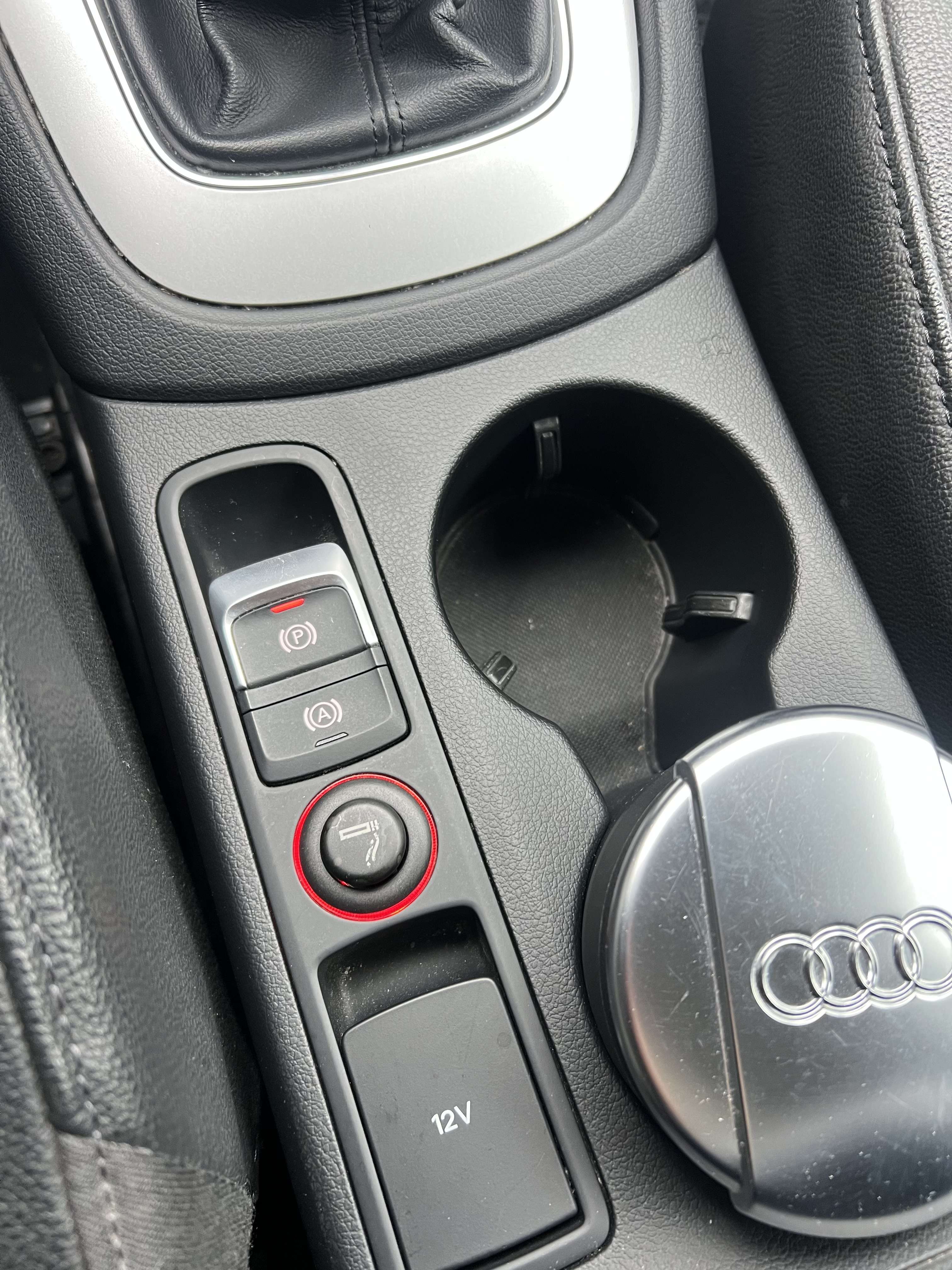 Audi Q3 2.0 TDi + CAR-PASS + NAVI + CUIR
