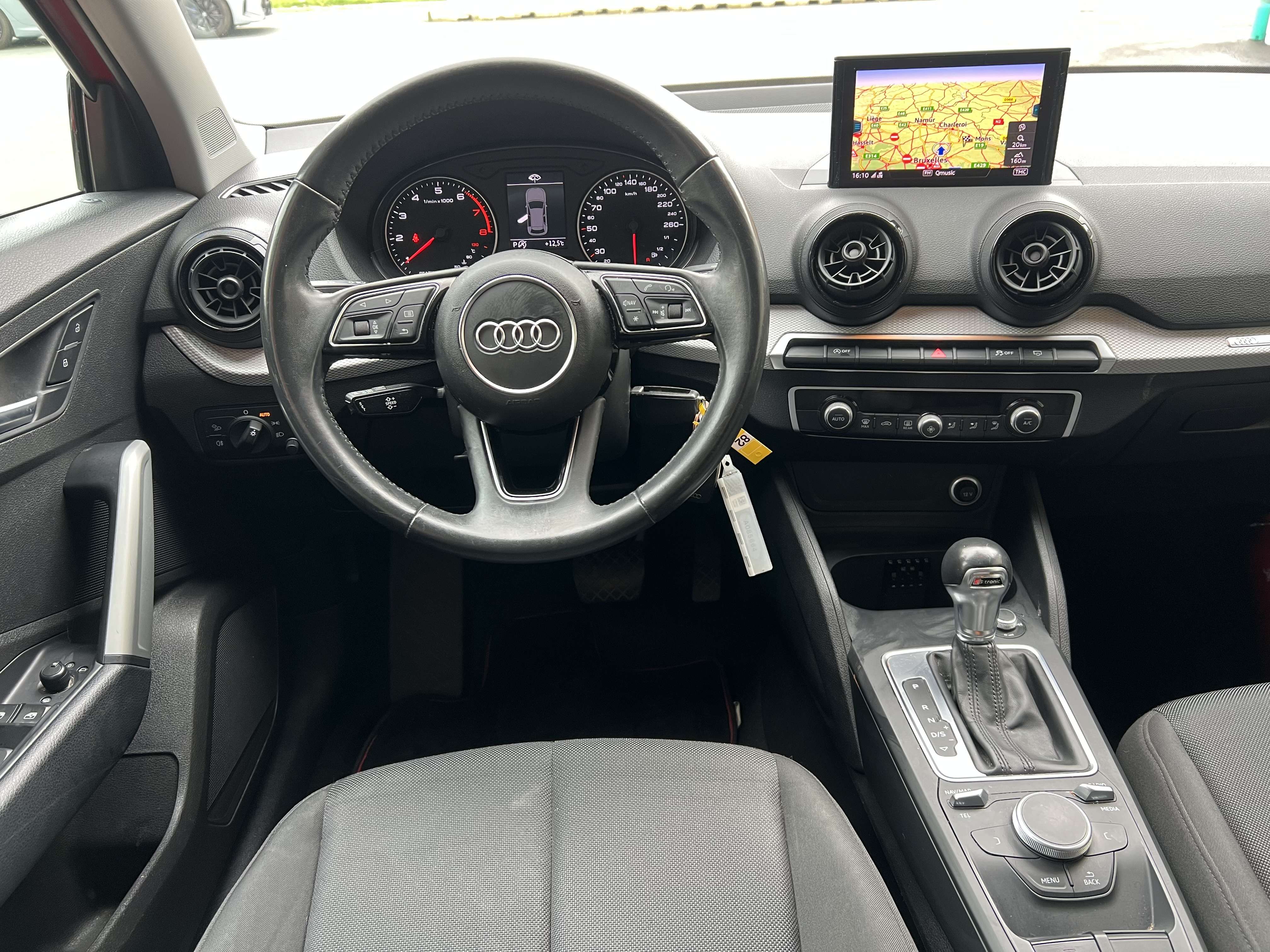 Audi Q2 1.0 TFSI S/line S tronic ( 12.727 € HTVA )