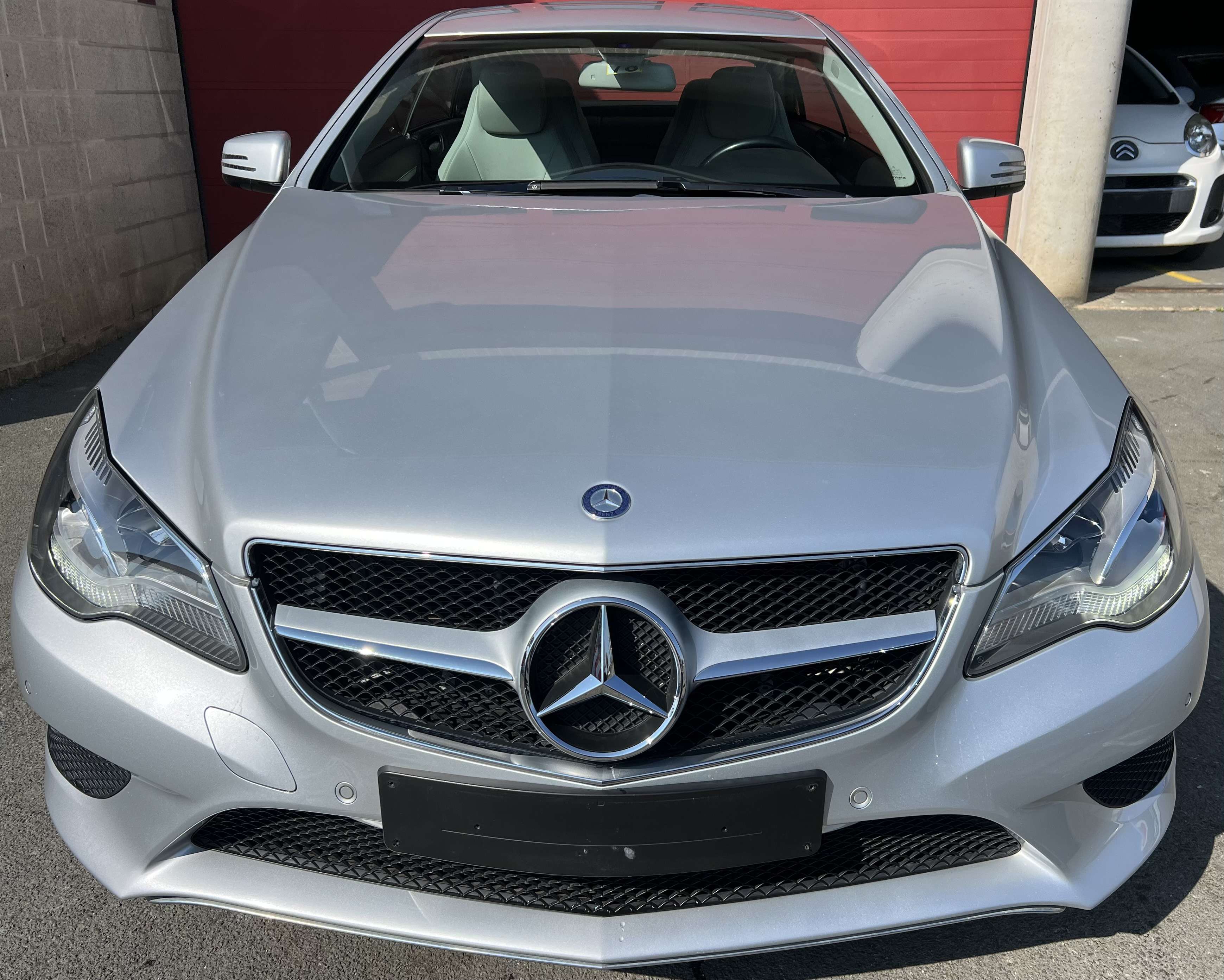 Mercedes-Benz E 200 Coupe + CAR-PASS + GARANTIE + NAVI + BOITE AUTO