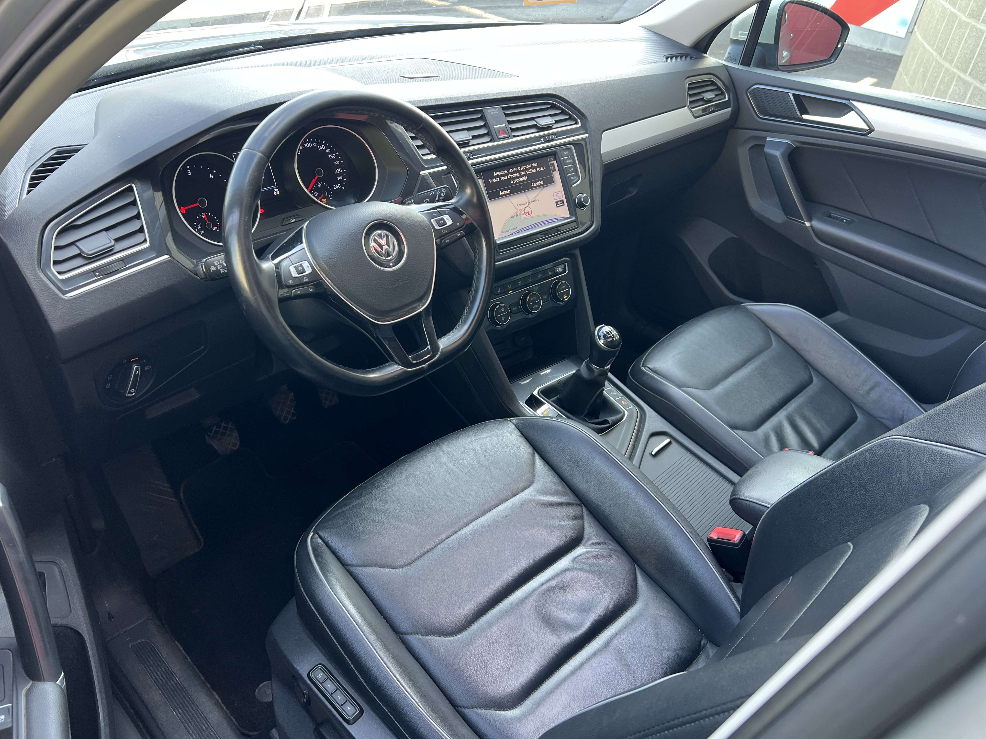 Volkswagen Tiguan 2.0 TDi R-line +PANO +CUIR +NAVI +CAR-PASS