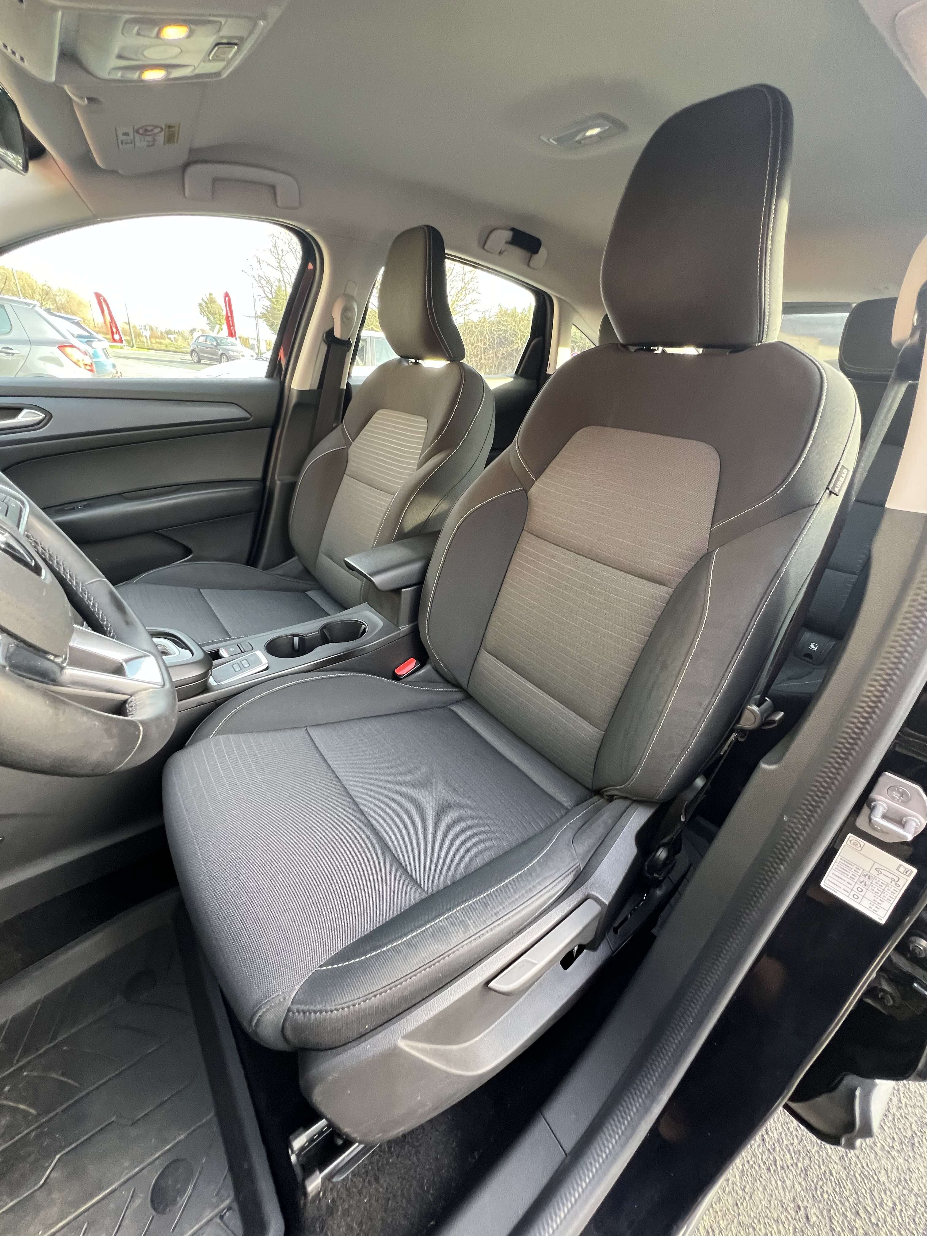 Renault Arkana 1.6 E-TECH HYBRID + CAR-PASS + NAVI + CAMÉRA
