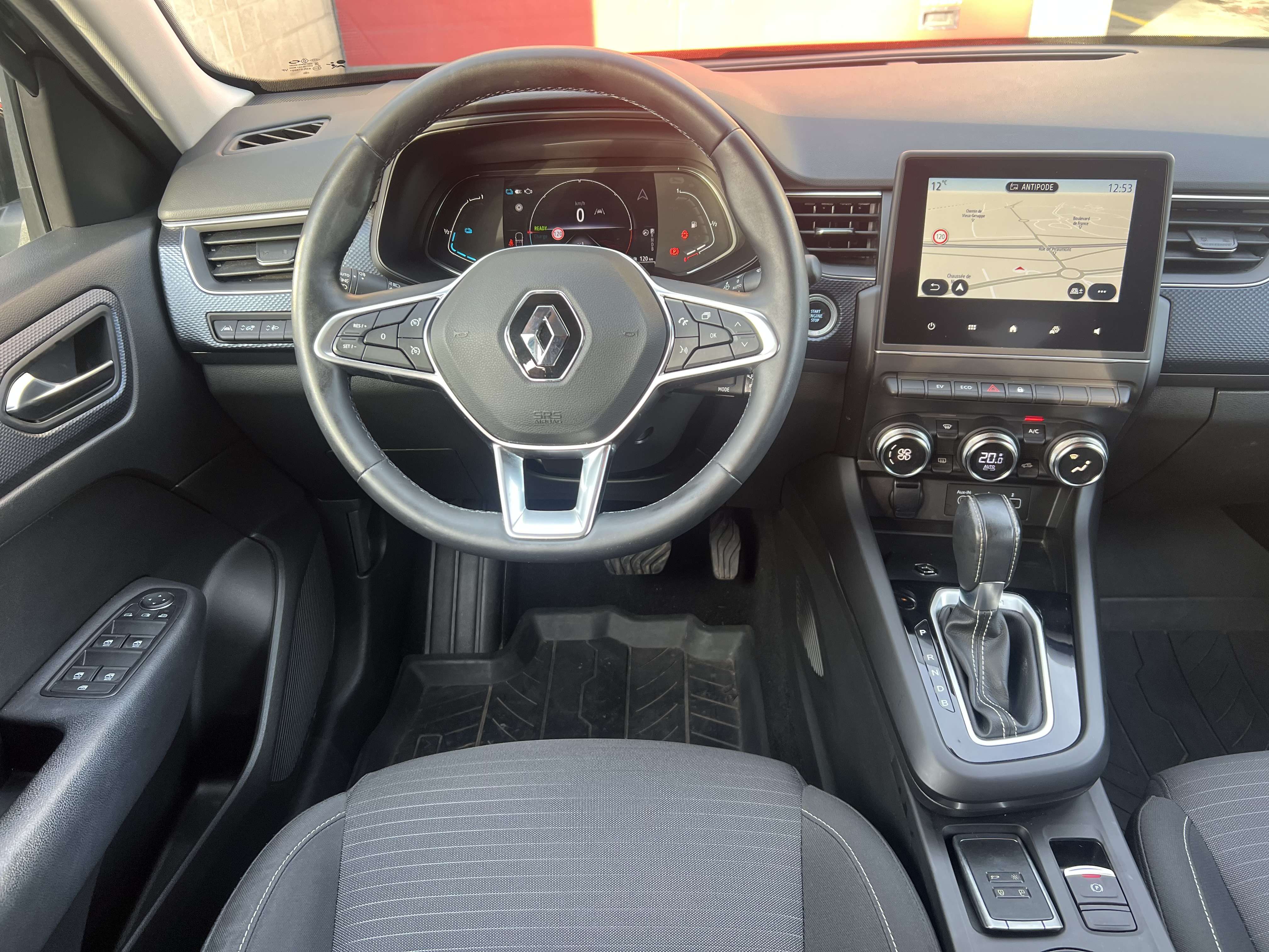 Renault Arkana 1.6 E-TECH HYBRID + CAR-PASS + NAVI + CAMÉRA