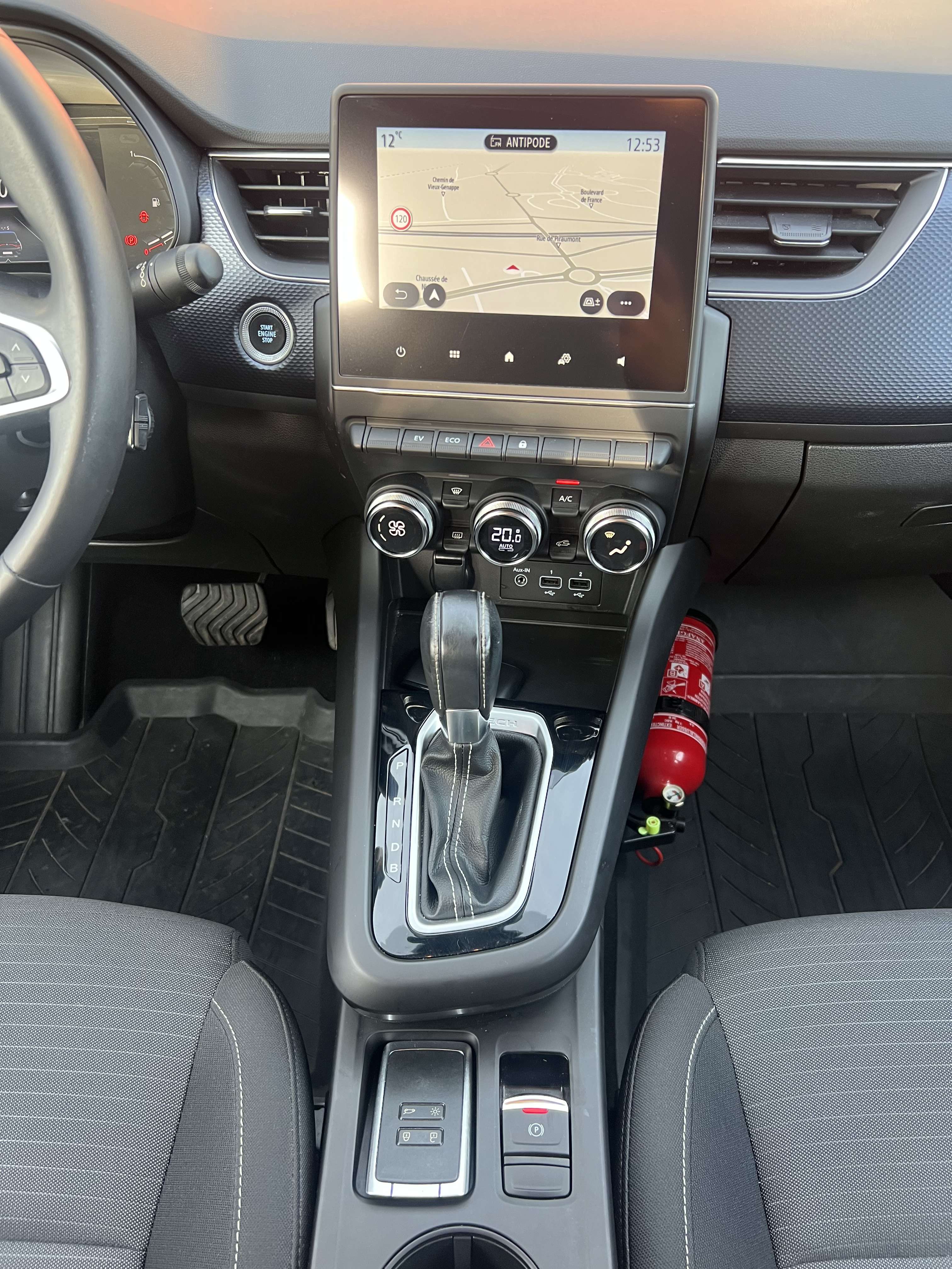 Renault Arkana 1.6 E-TECH HYBRID + CAR-PASS + NAVI + CAMÉRA