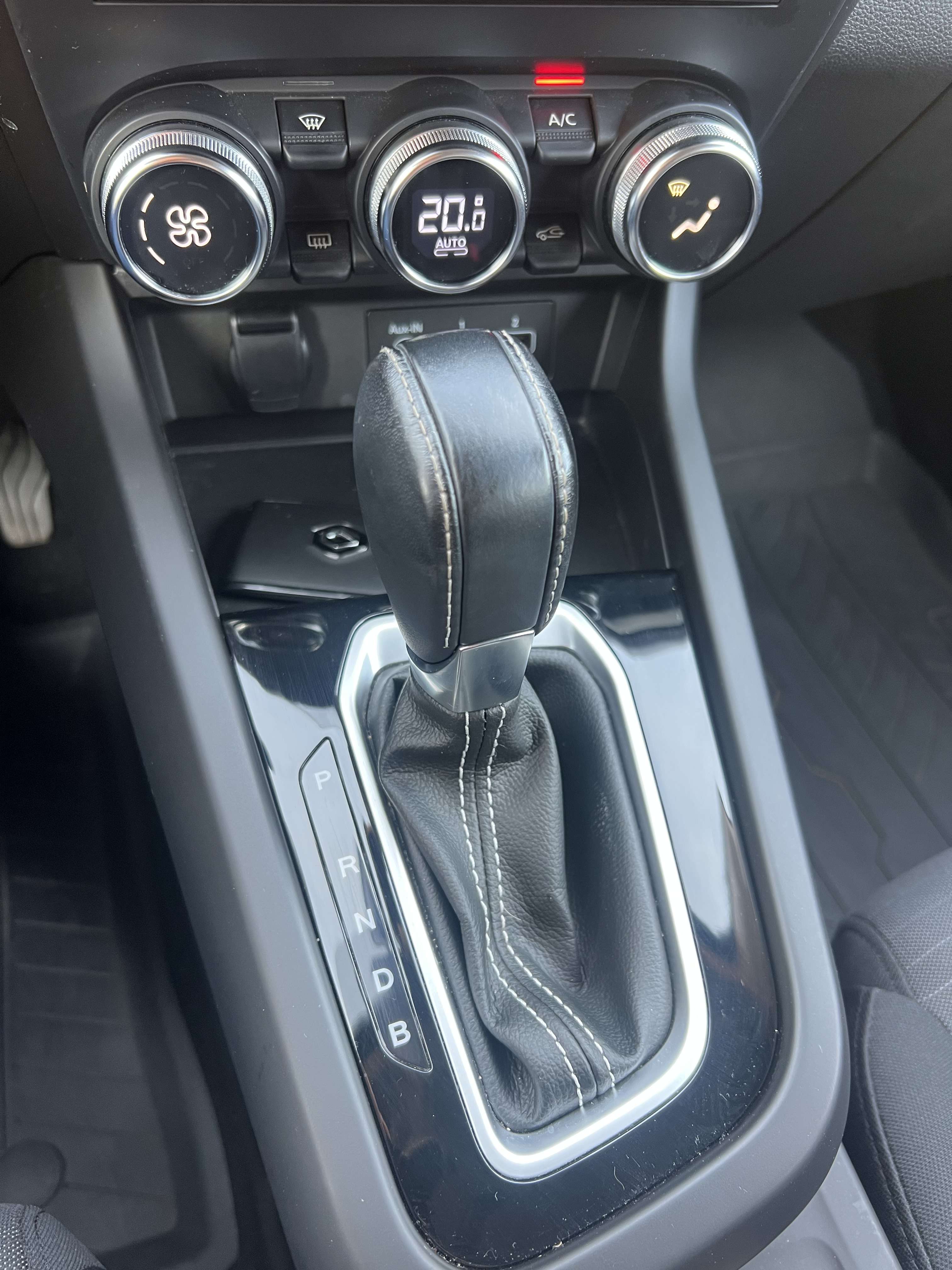 Renault Arkana 1.6 E-TECH HYBRID + CAR-PASS + NAVI + CAMÉRA