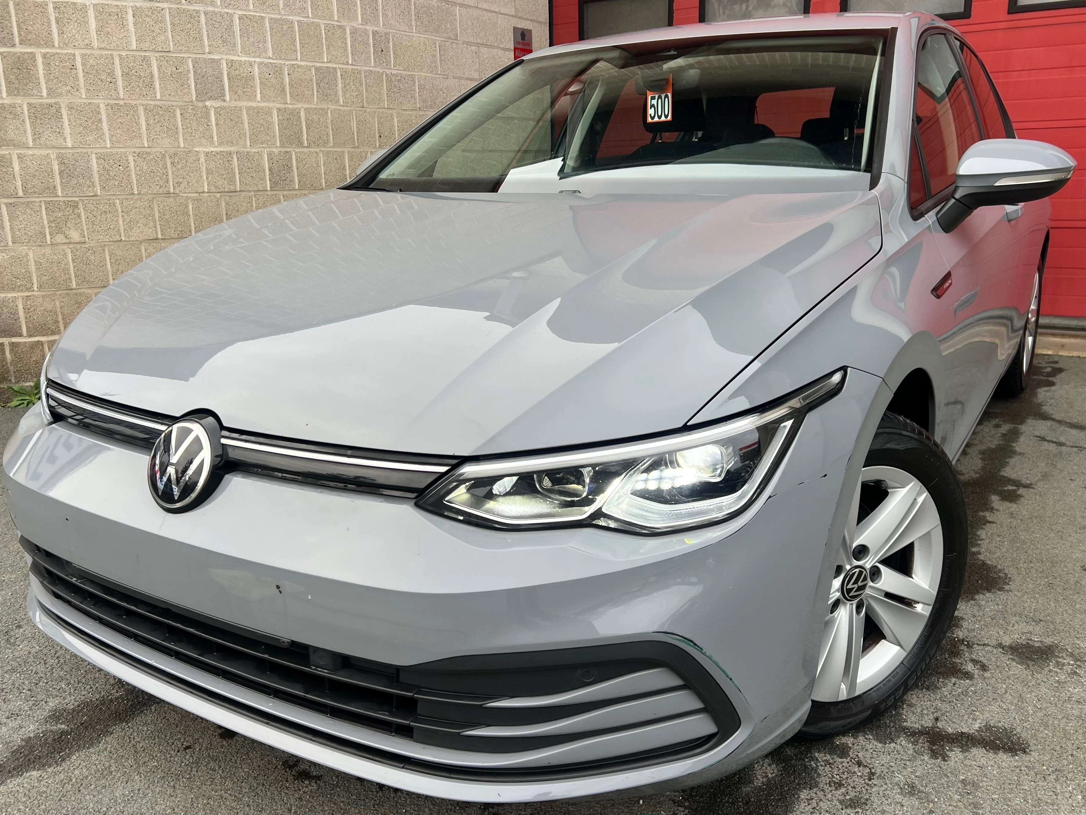 Volkswagen Golf 2.0 SCR TDi 1st Edition ( 15.619 € HTVA )