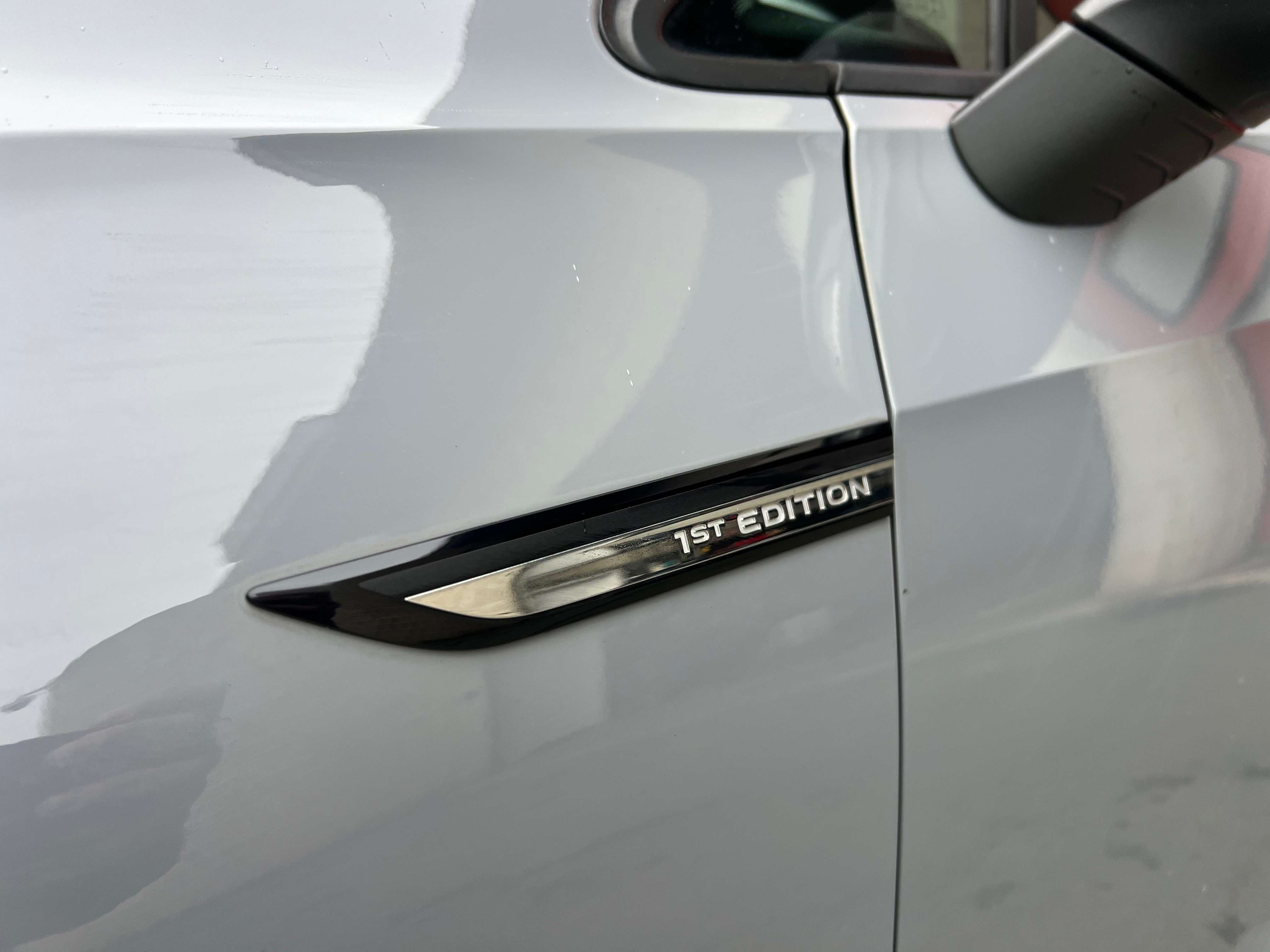 Volkswagen Golf 2.0 SCR TDi 1st Edition ( 15.619 € HTVA )