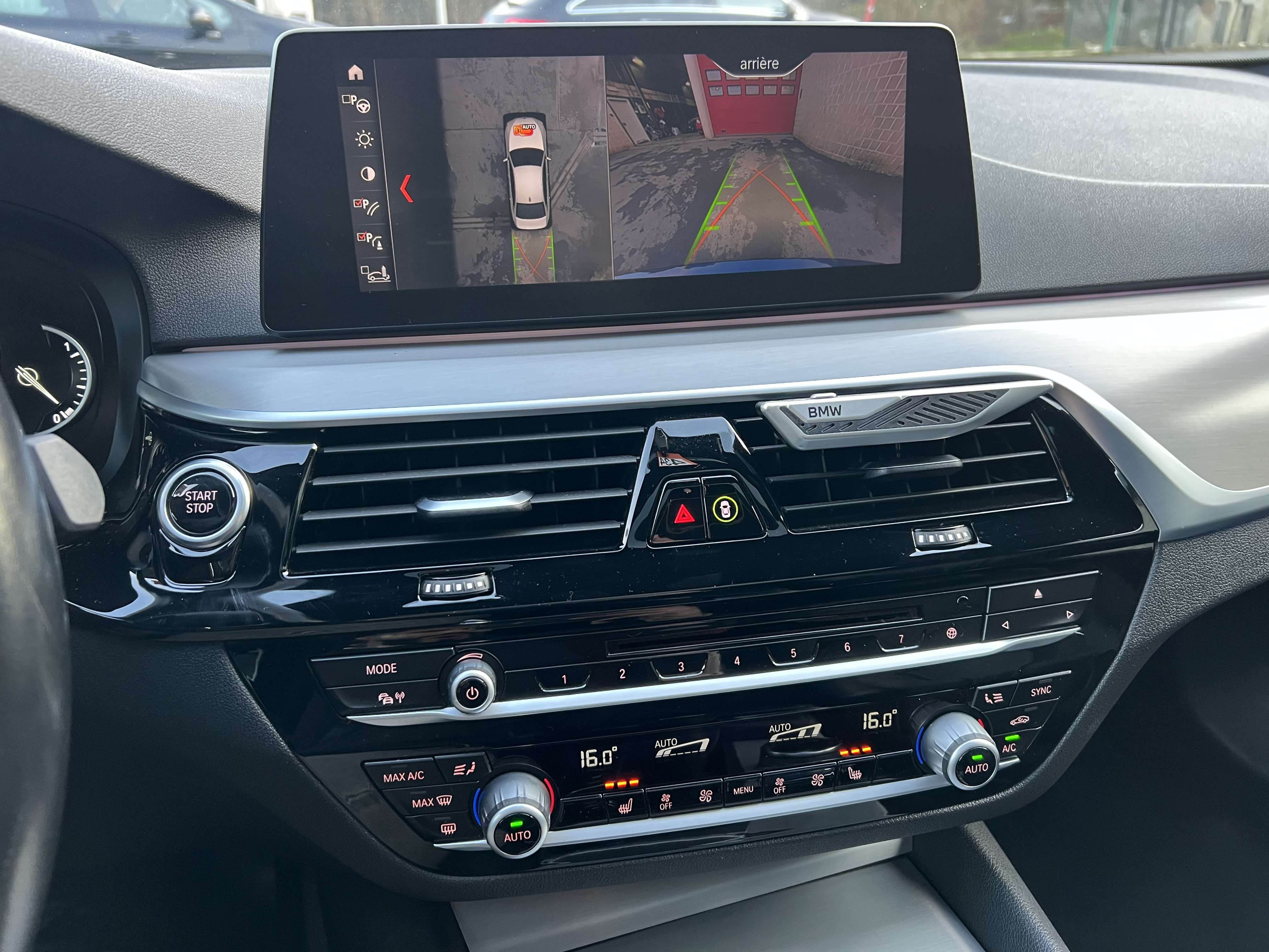 BMW 530 eA PHEV Perform.Business Edit. + FULL OPTIONS