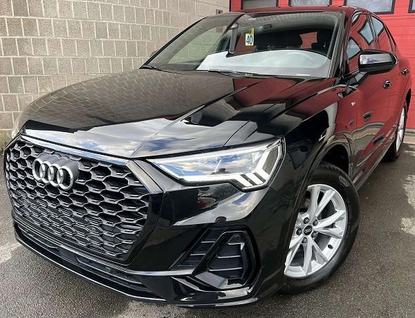 Audi Q3 TFSIe Attraction S tron +CAR-PASS +NAVI +GARANTIE