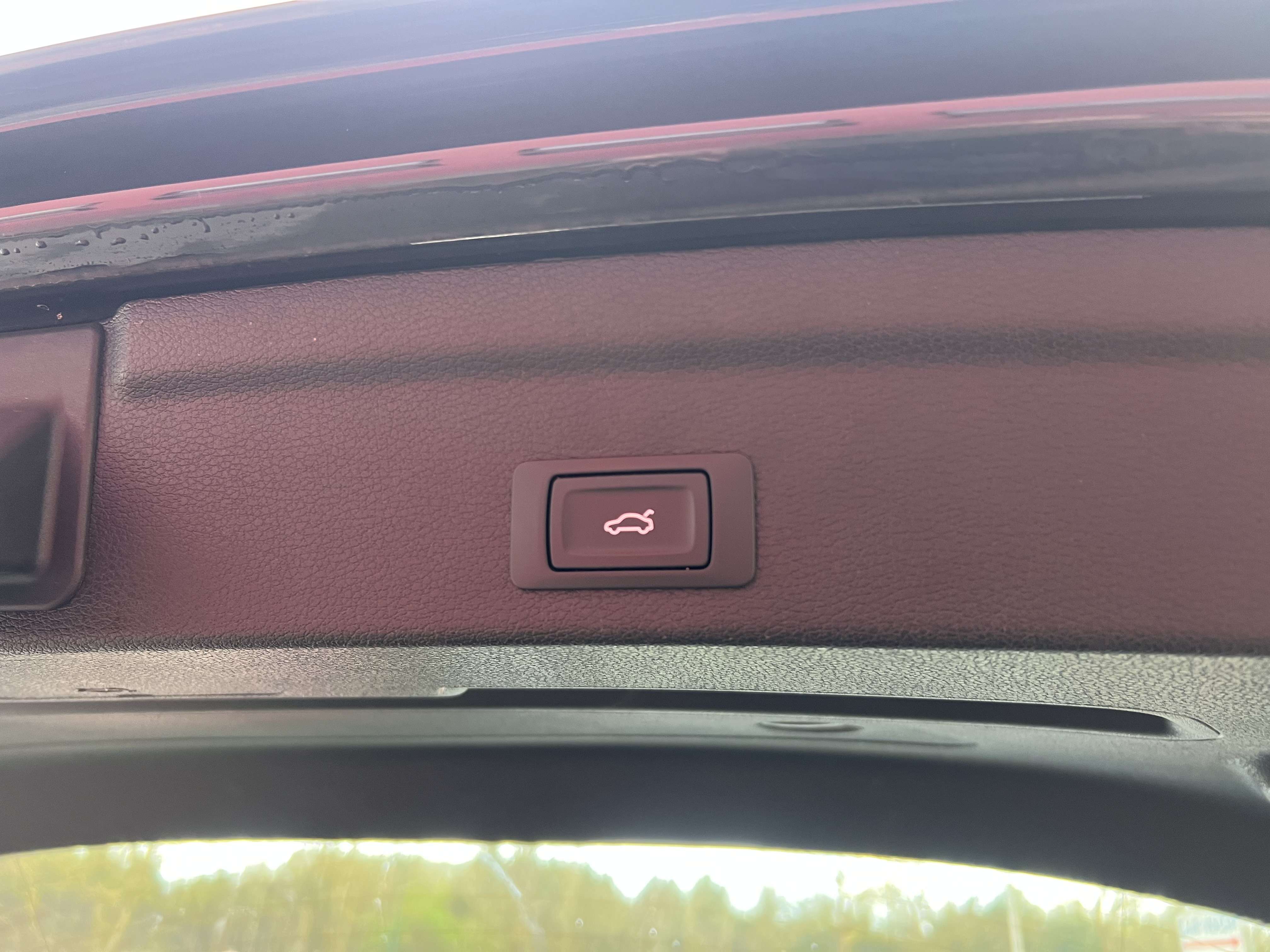 Audi Q3 TFSIe Attraction S tron +CAR-PASS +NAVI +GARANTIE